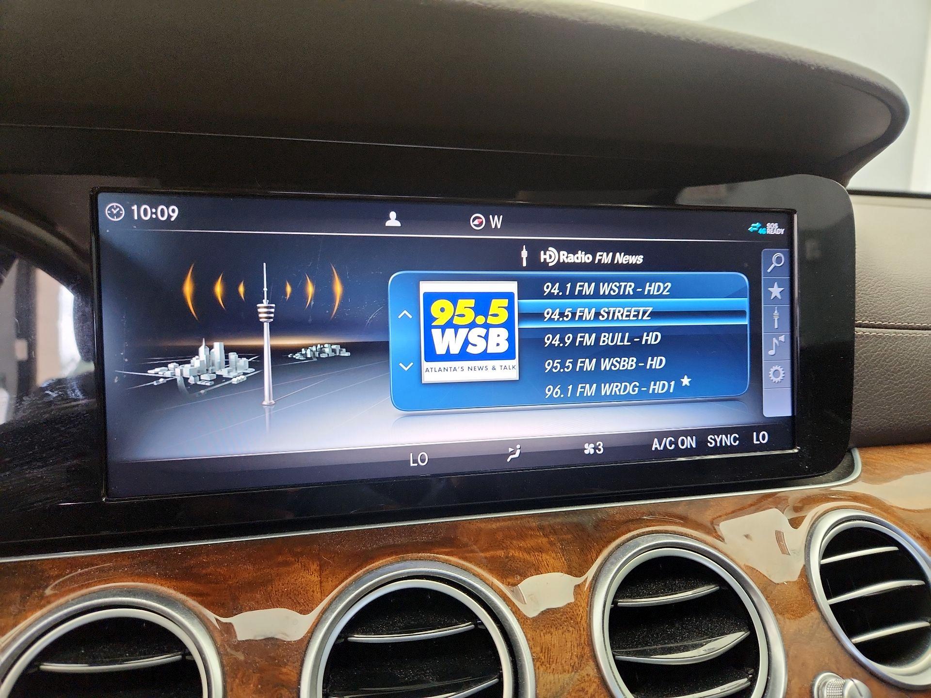 Thumbnail: 2019 Mercedes-Benz E-Class - 15
