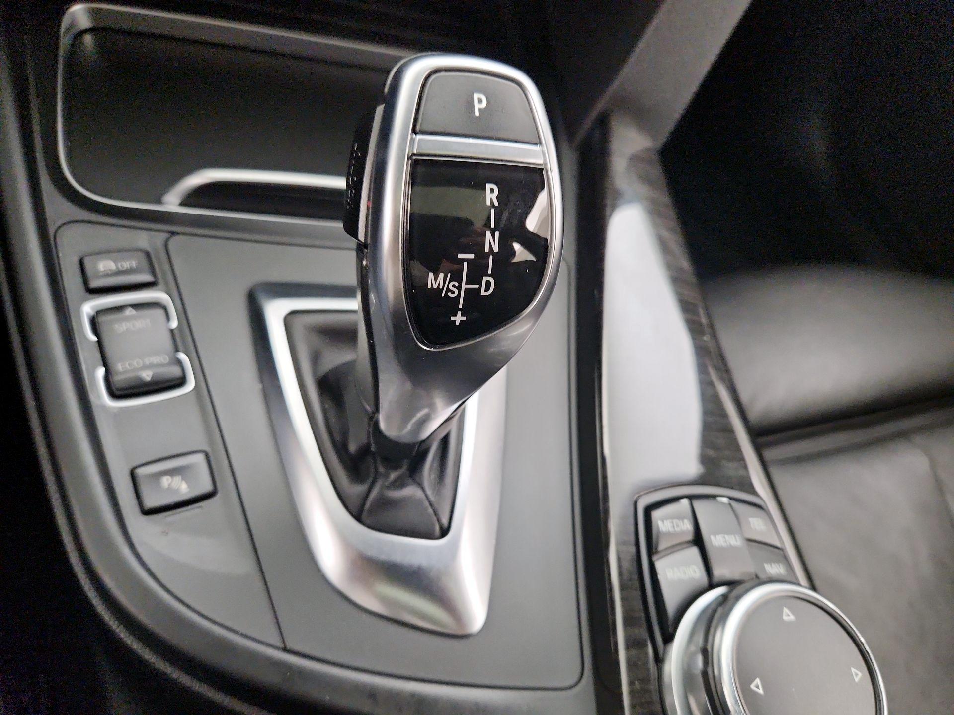 Thumbnail: 2016 BMW 4 Series - 18