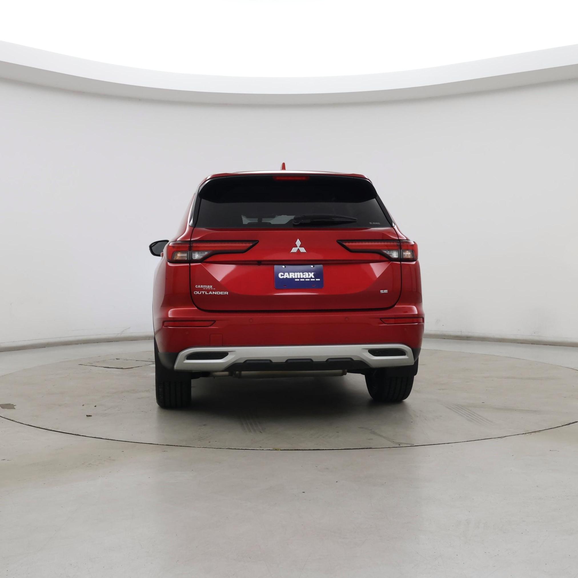 Thumbnail: 2024 Mitsubishi Outlander - 6