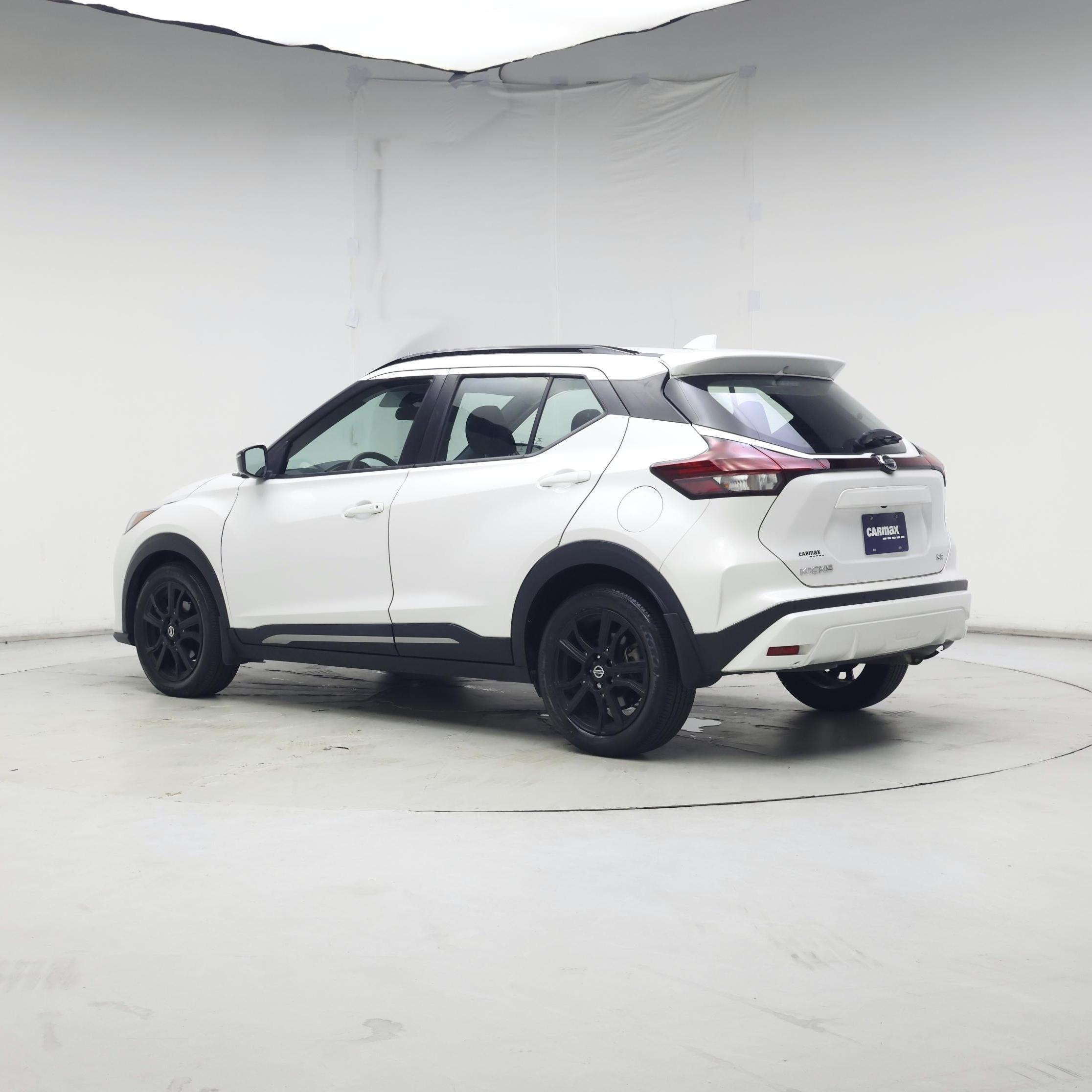 Thumbnail: 2021 Nissan Kicks - 2