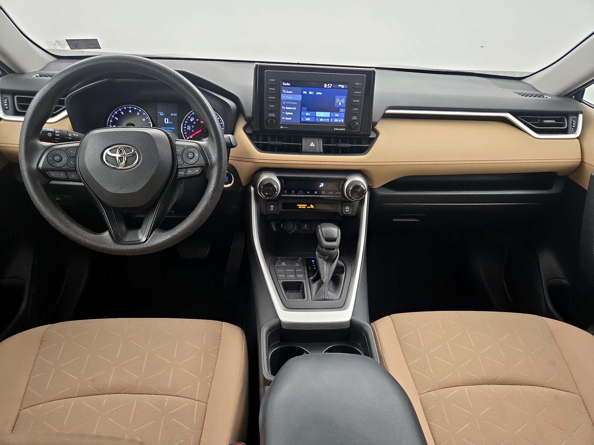 Thumbnail: 2021 Toyota RAV4 - 9