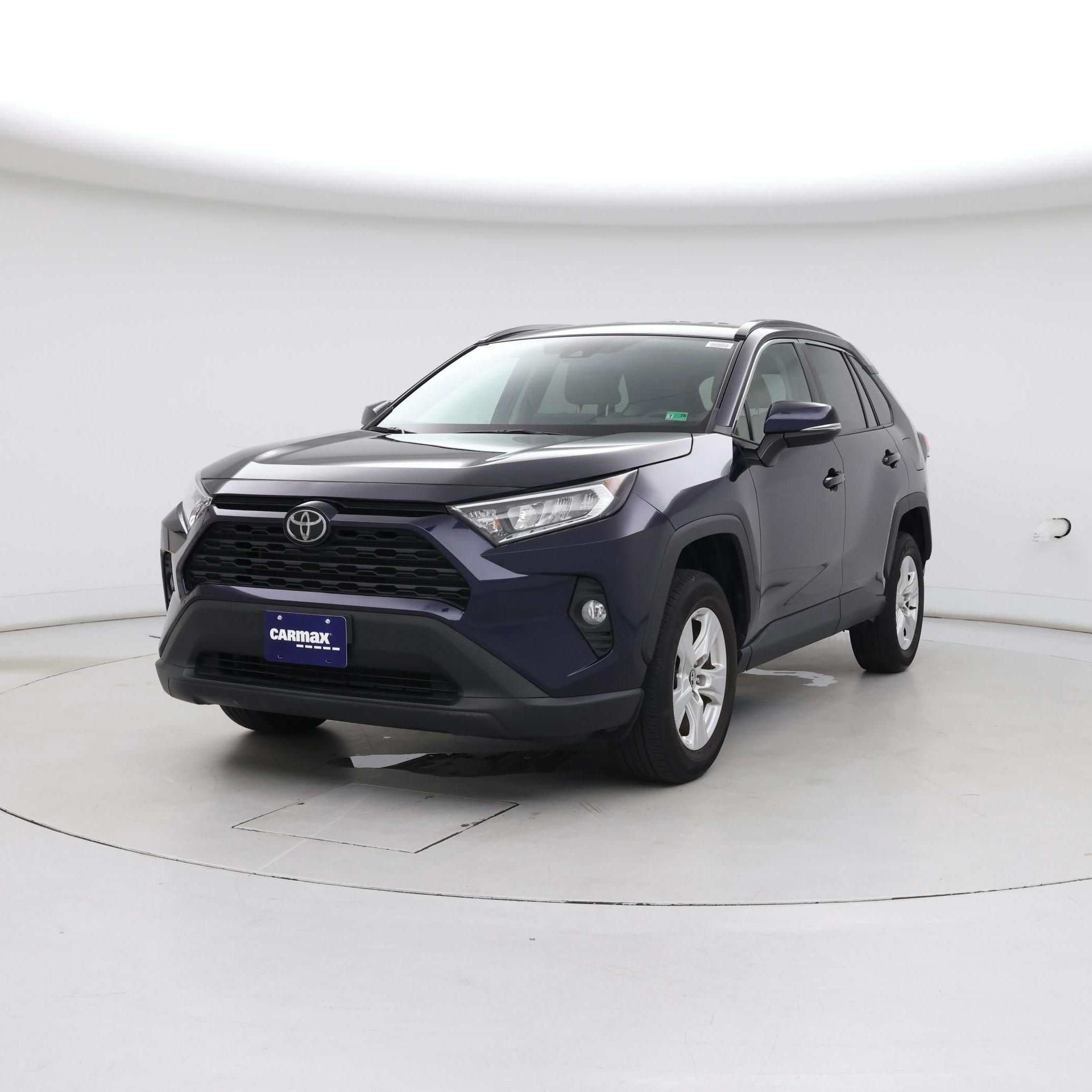 Thumbnail: 2021 Toyota RAV4 - 4