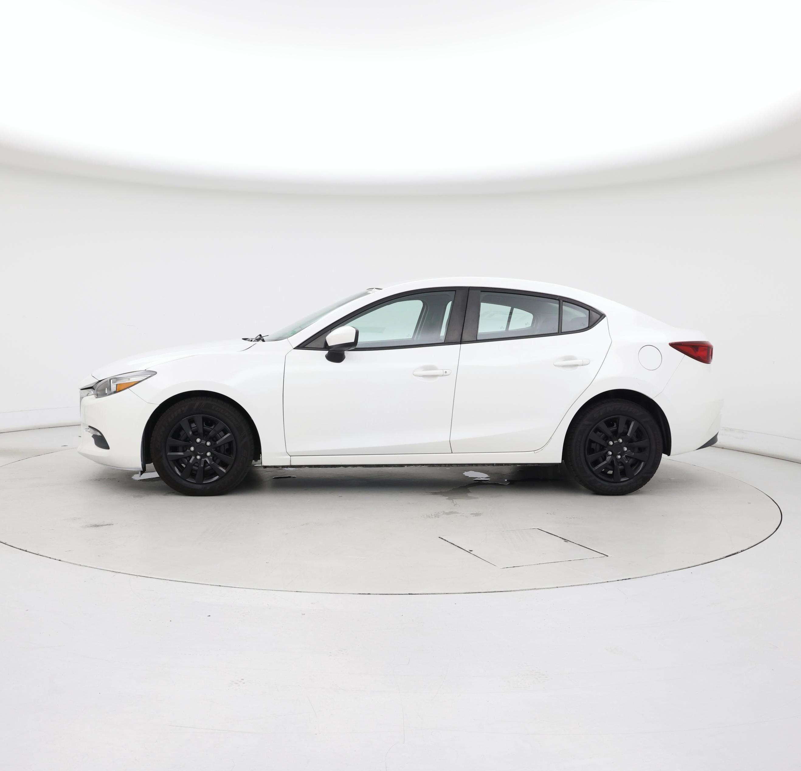 Thumbnail: 2018 Mazda Mazda3 - 3