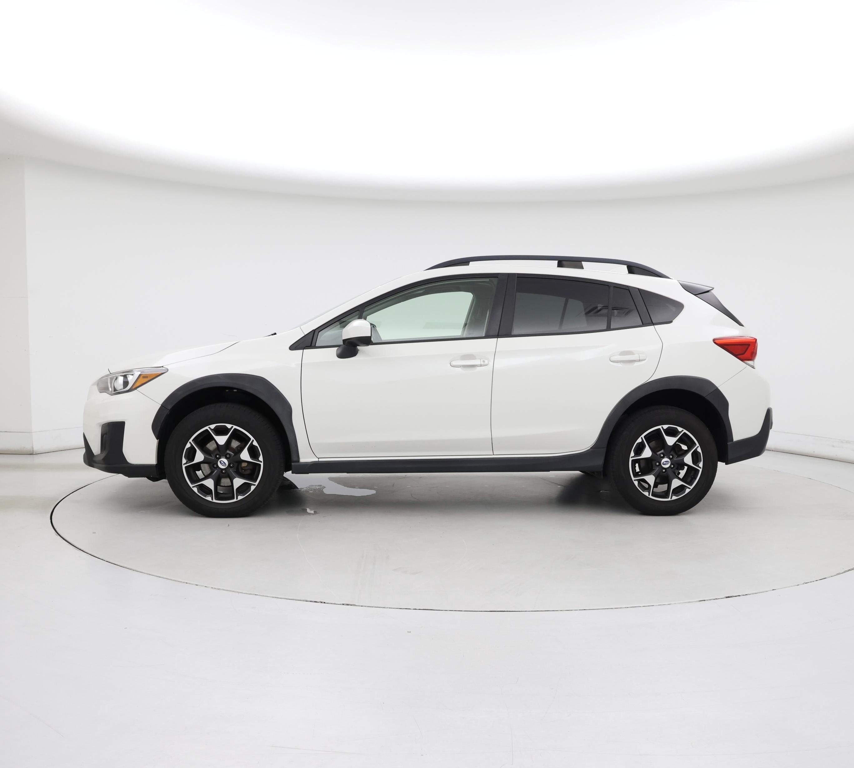 Thumbnail: 2018 Subaru Crosstrek - 3