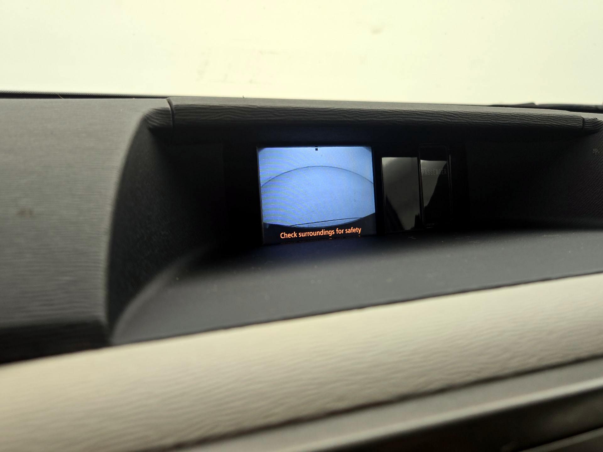 Thumbnail: 2013 Toyota Sienna - 14