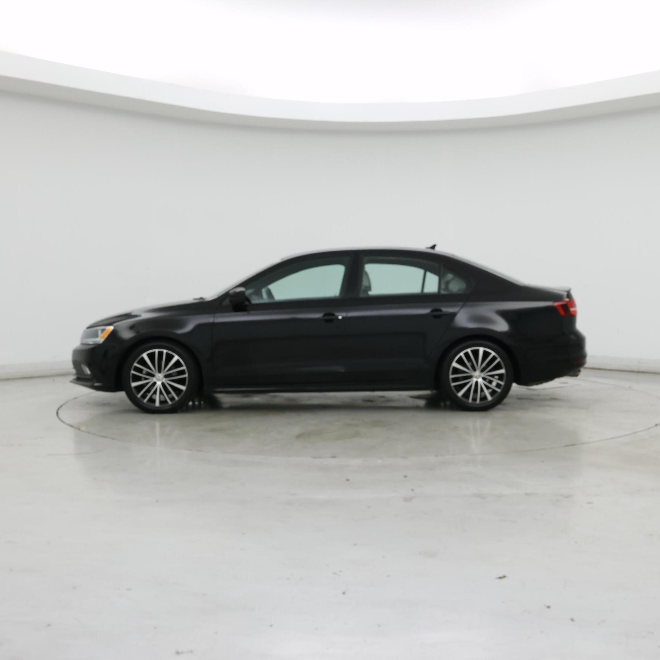 Thumbnail: 2016 Volkswagen Jetta - 3