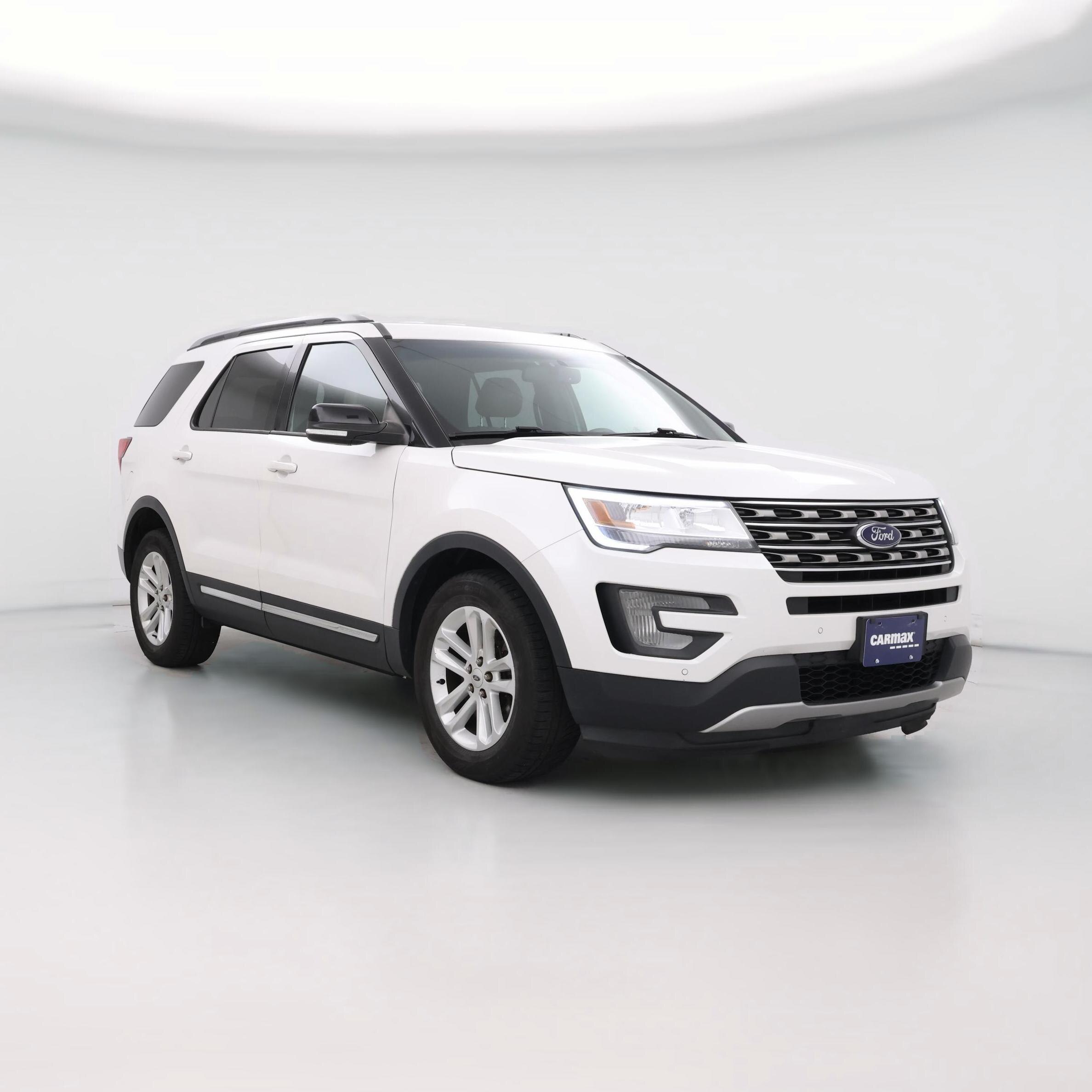 Thumbnail: 2017 Ford Explorer - 1