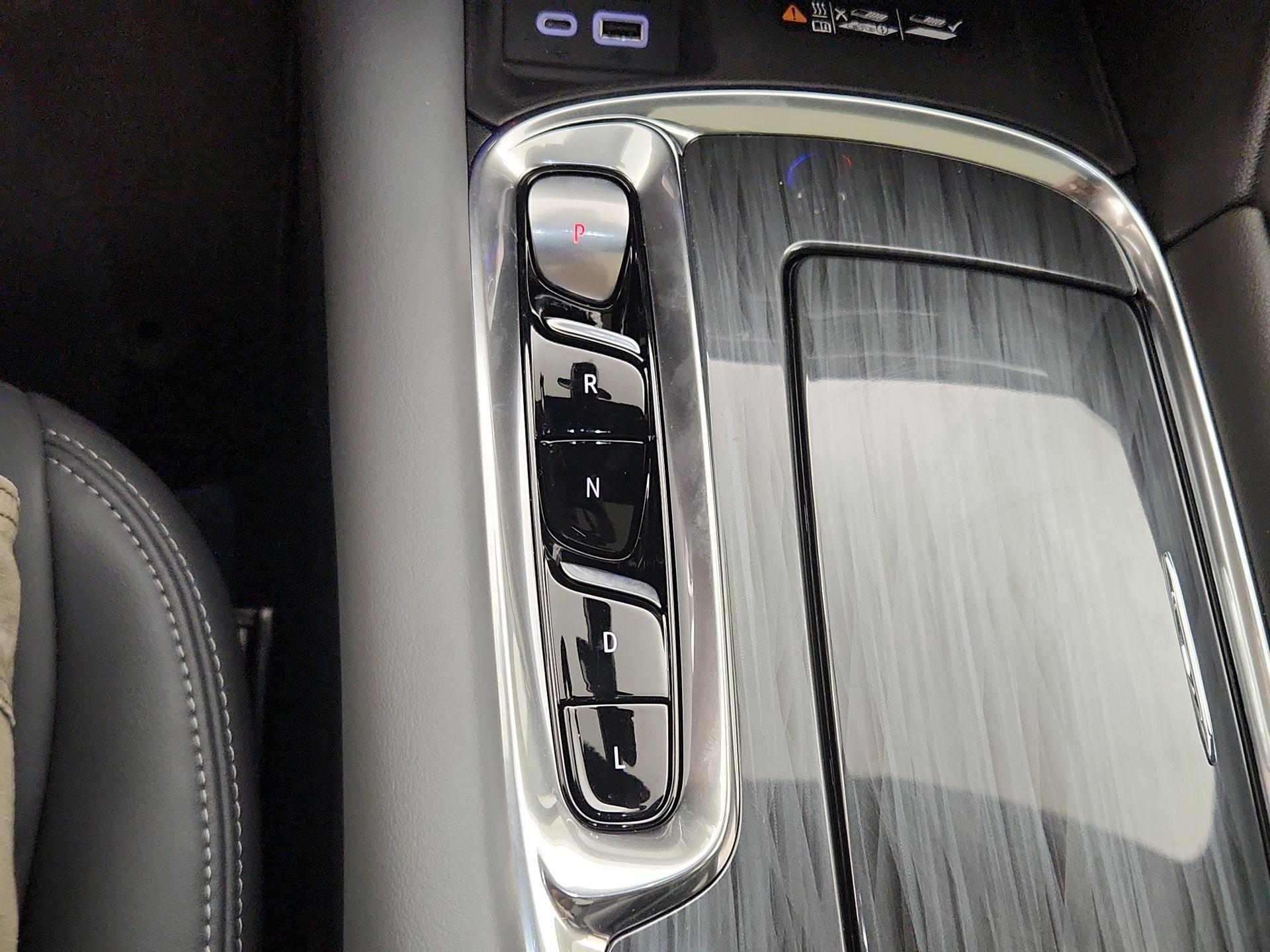 Thumbnail: 2023 Buick Enclave - 18