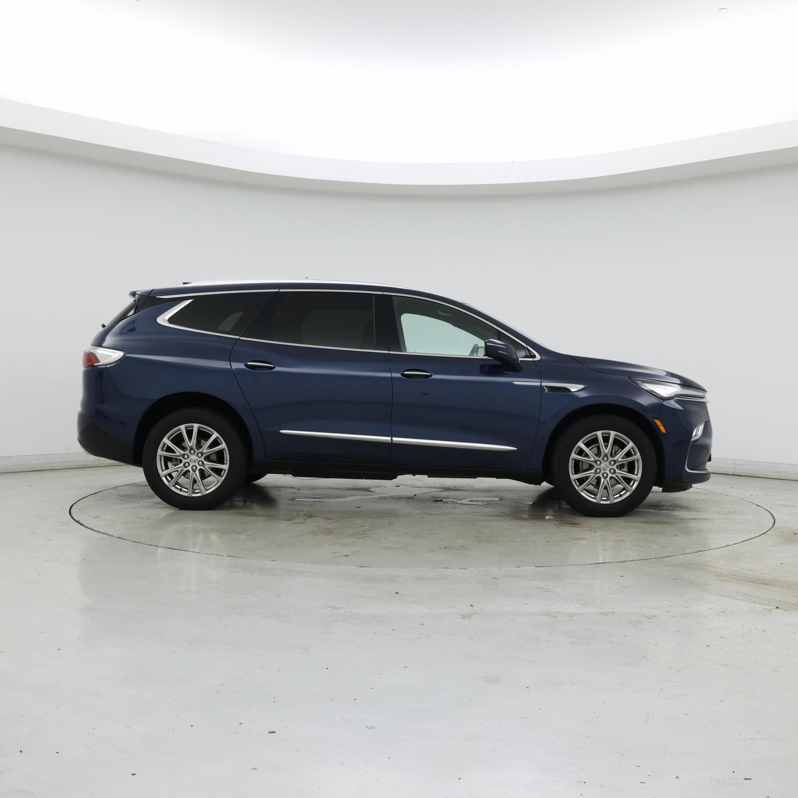 Thumbnail: 2023 Buick Enclave - 7