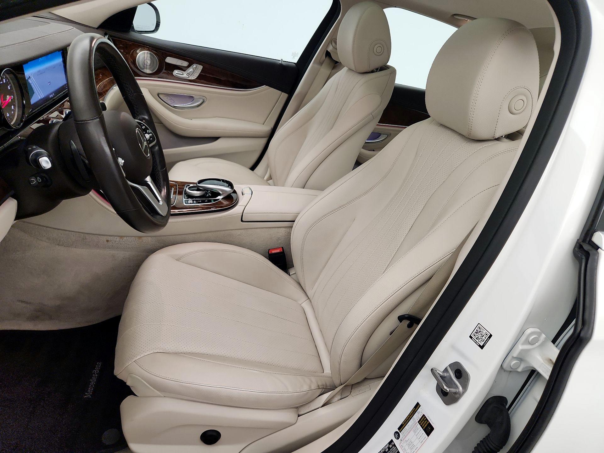 Thumbnail: 2019 Mercedes-Benz E-Class - 11