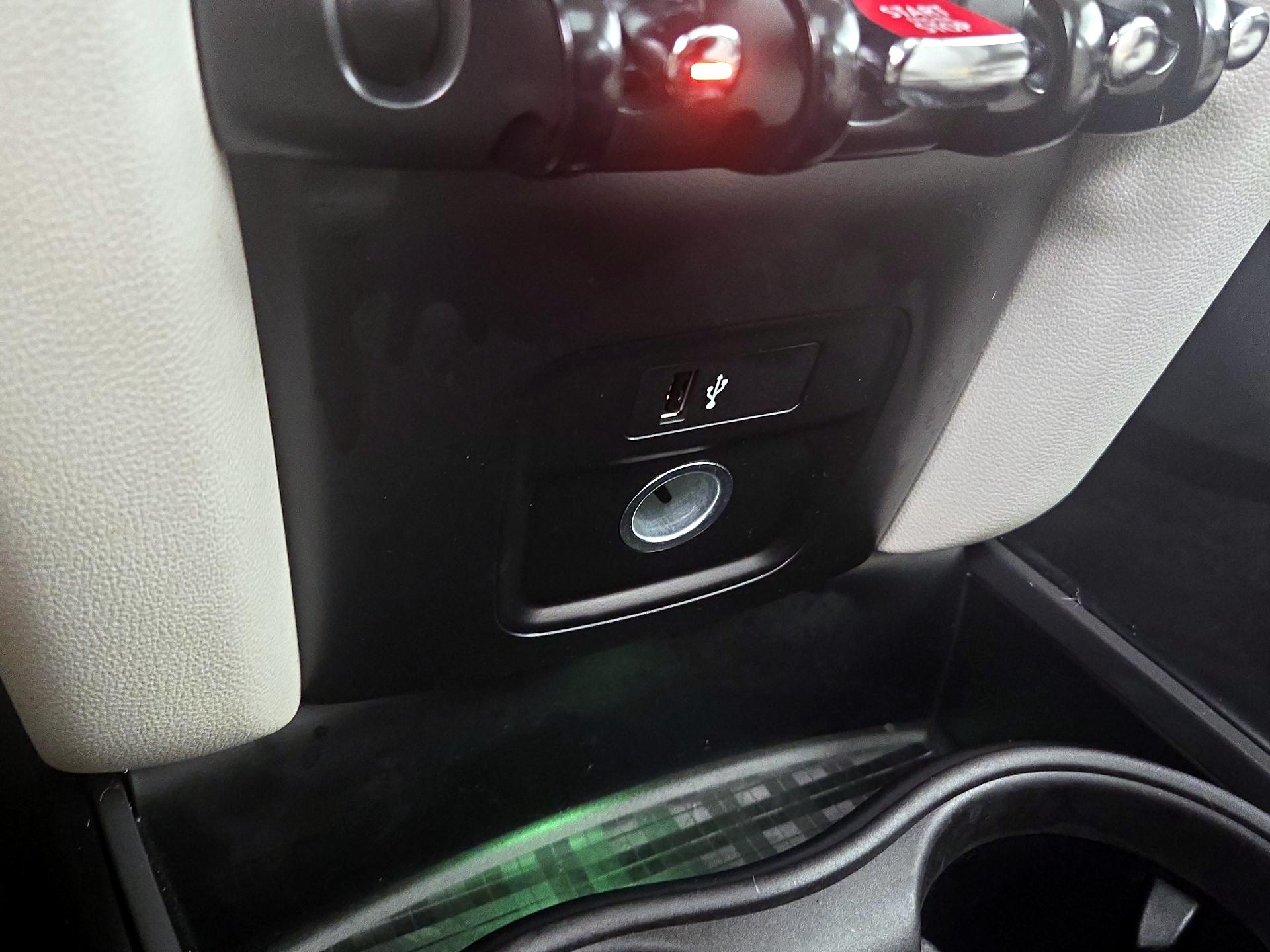 Thumbnail: 2019 MINI Cooper Countryman - 19