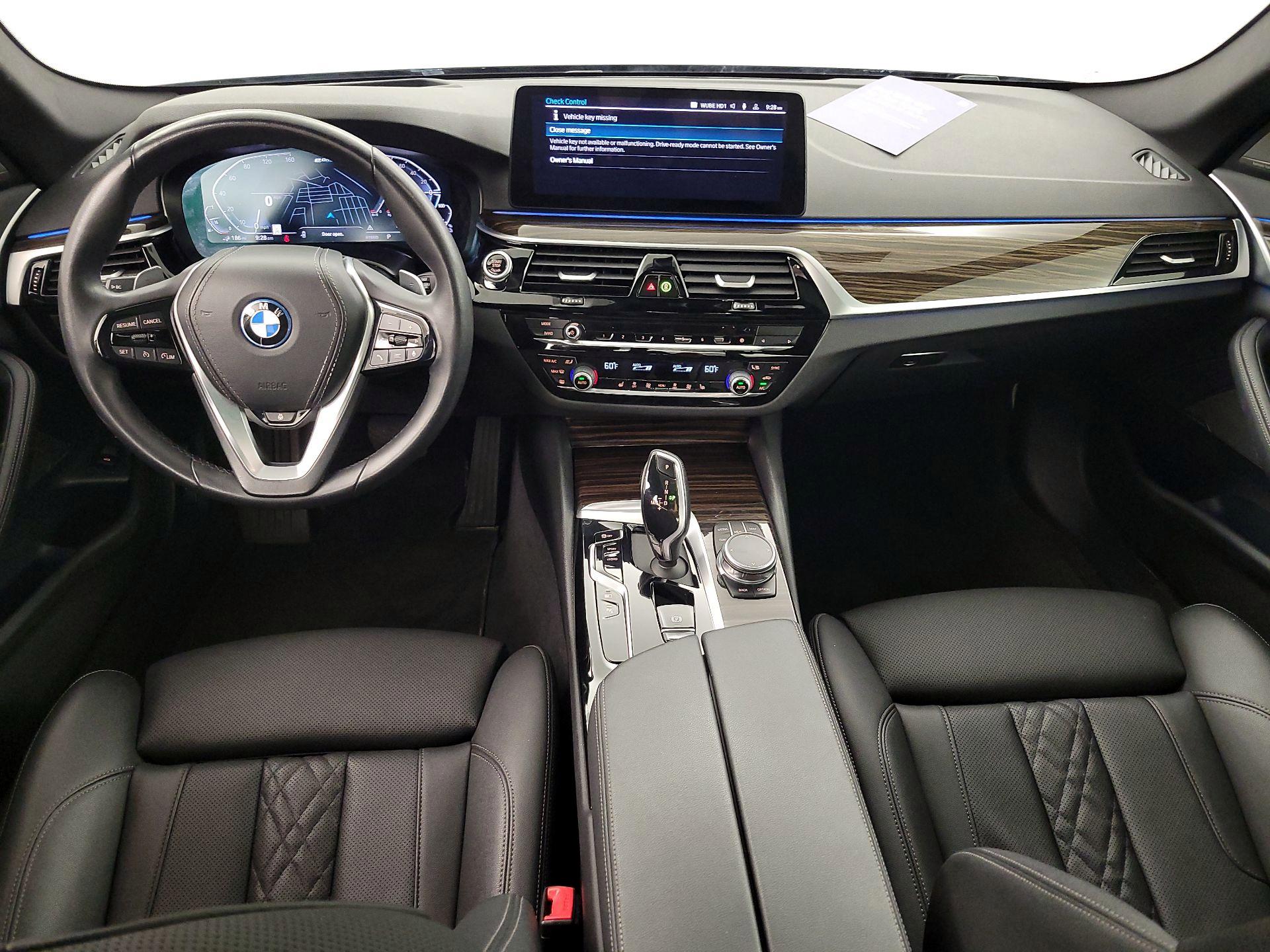 Thumbnail: 2023 BMW 5 Series - 9