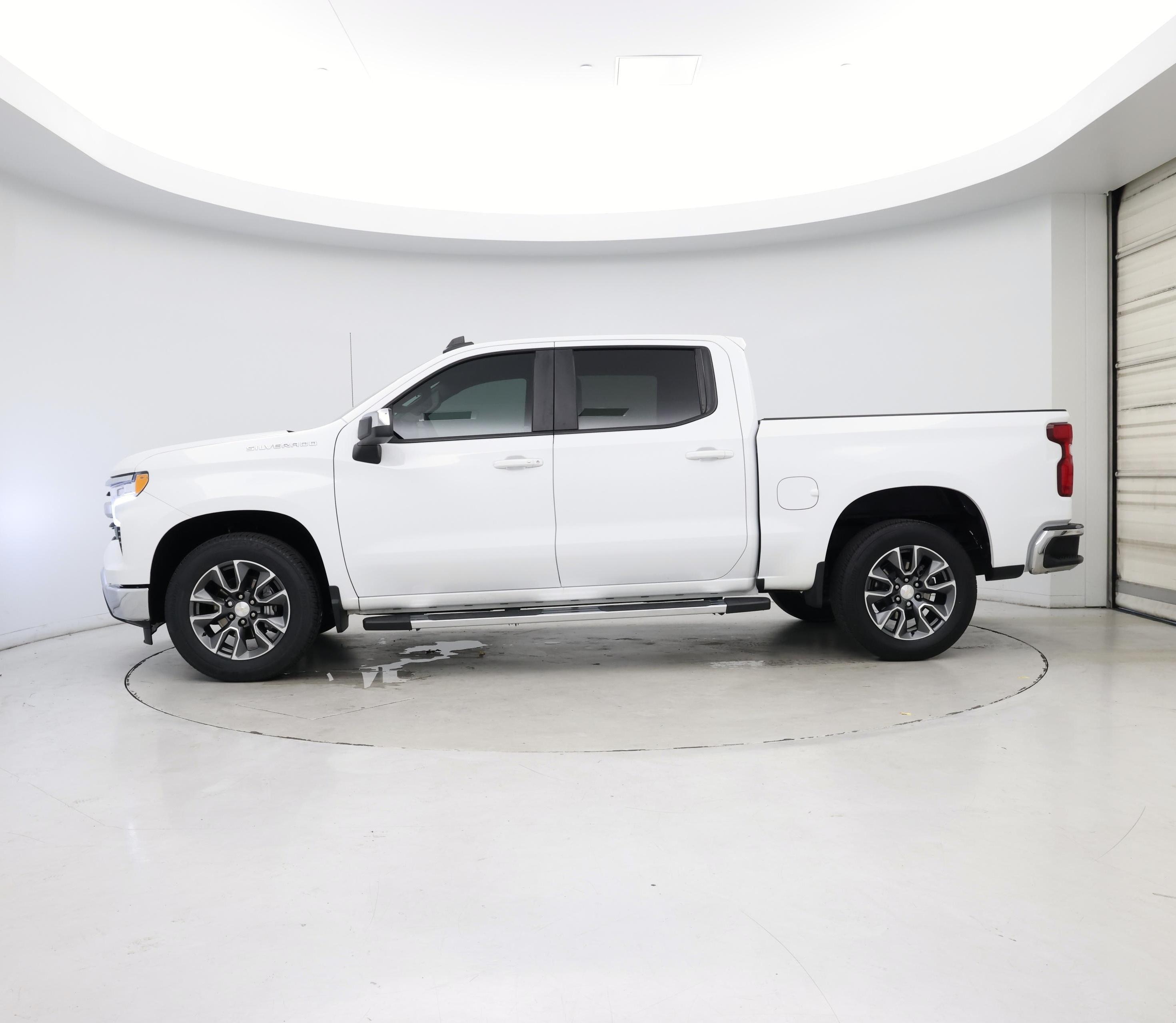 Thumbnail: 2023 Chevrolet Silverado 1500 - 3