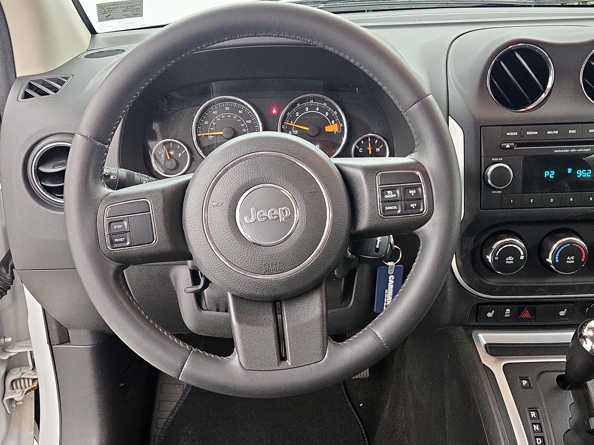 Thumbnail: 2014 Jeep Compass - 10
