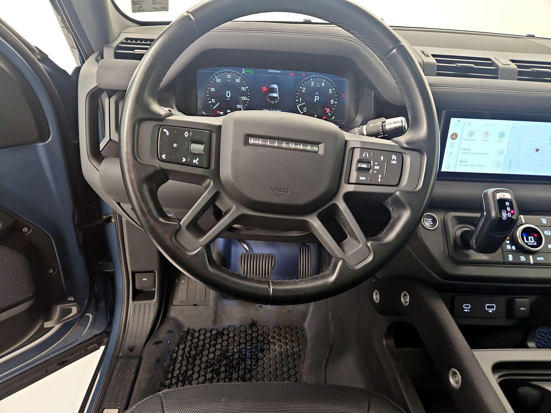 Thumbnail: 2022 Land Rover Defender - 10