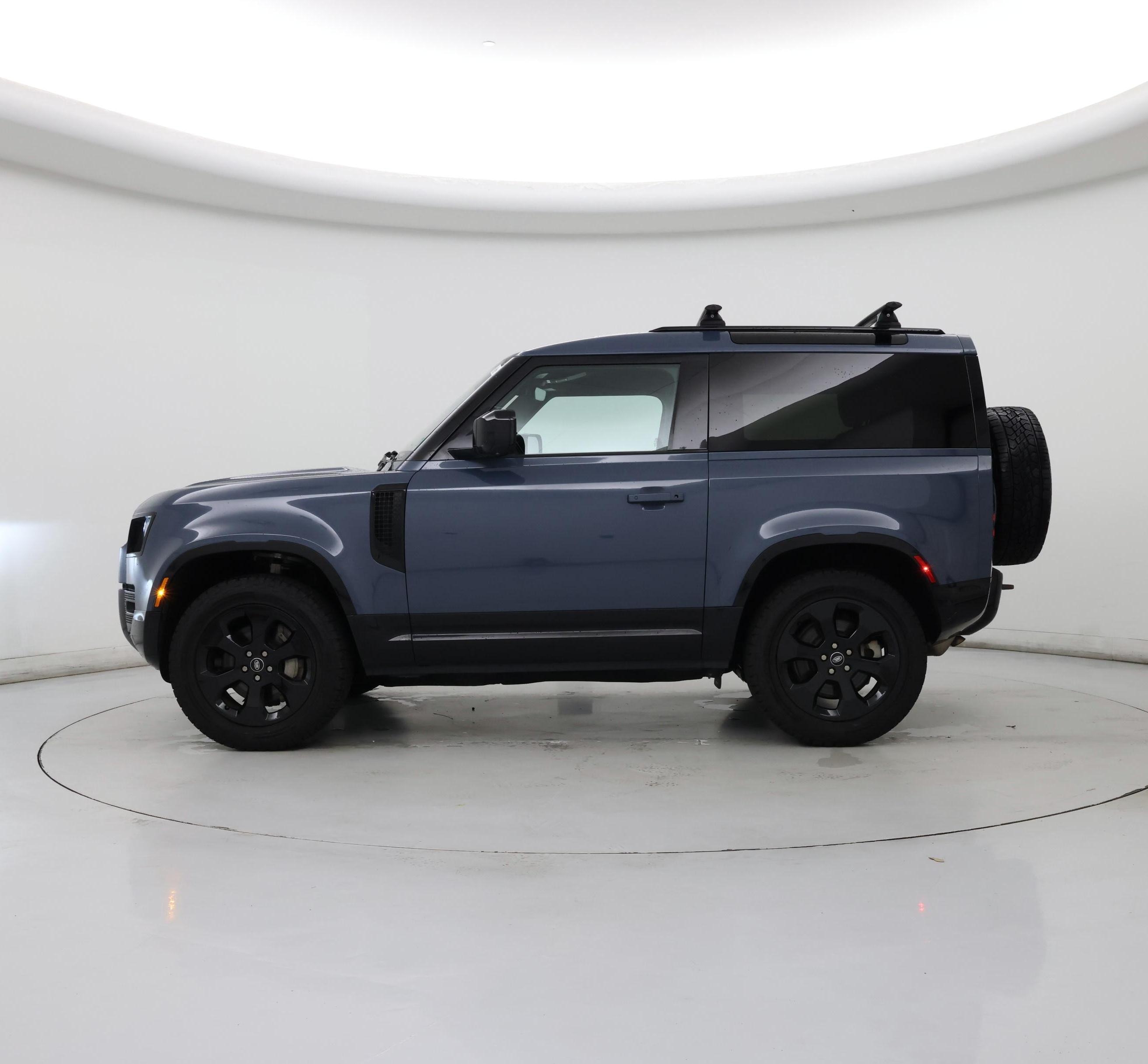 Thumbnail: 2022 Land Rover Defender - 3