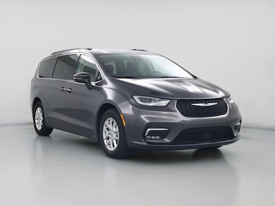 Gray 2022 Chrysler Pacifica Touring L