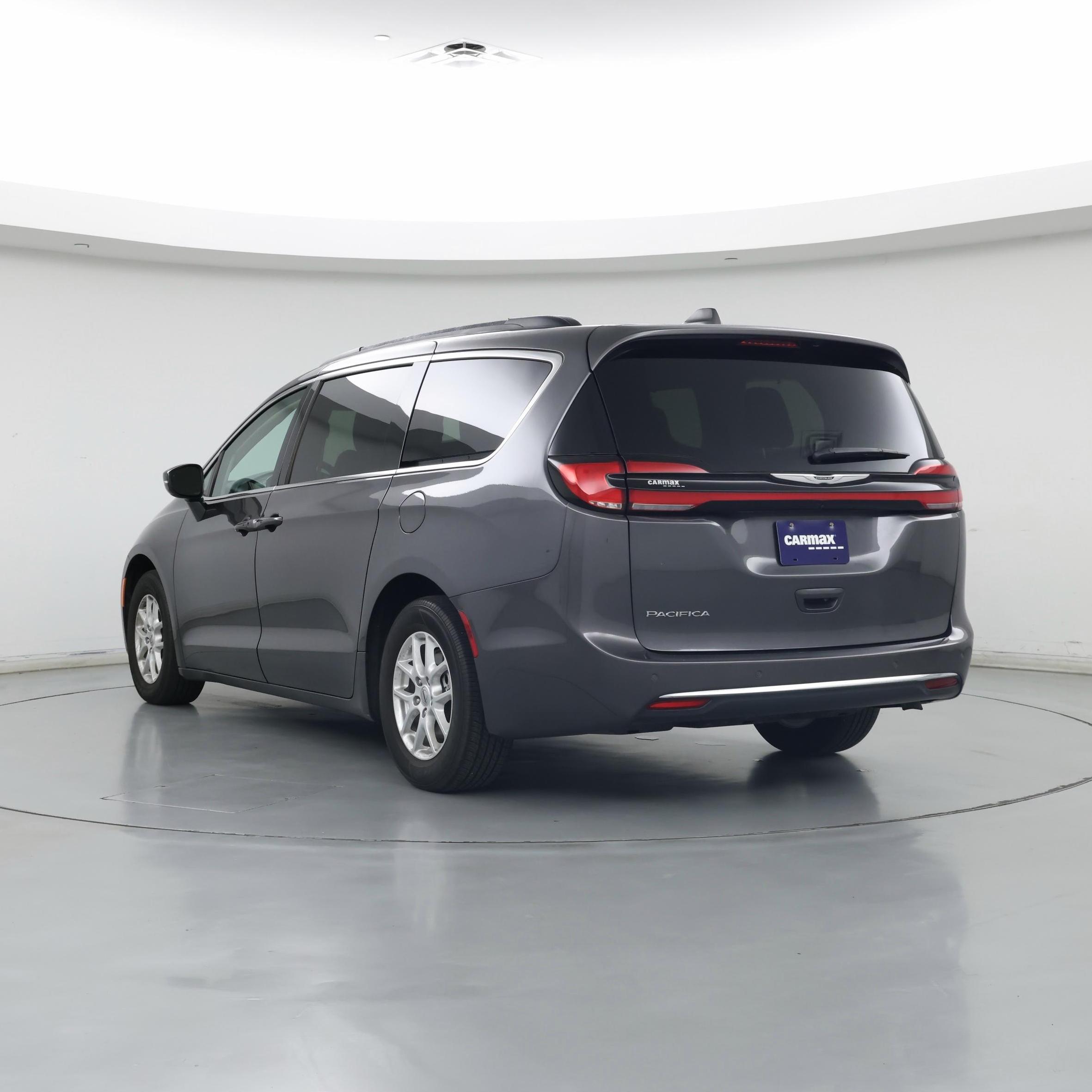 Thumbnail: 2022 Chrysler Pacifica - 2