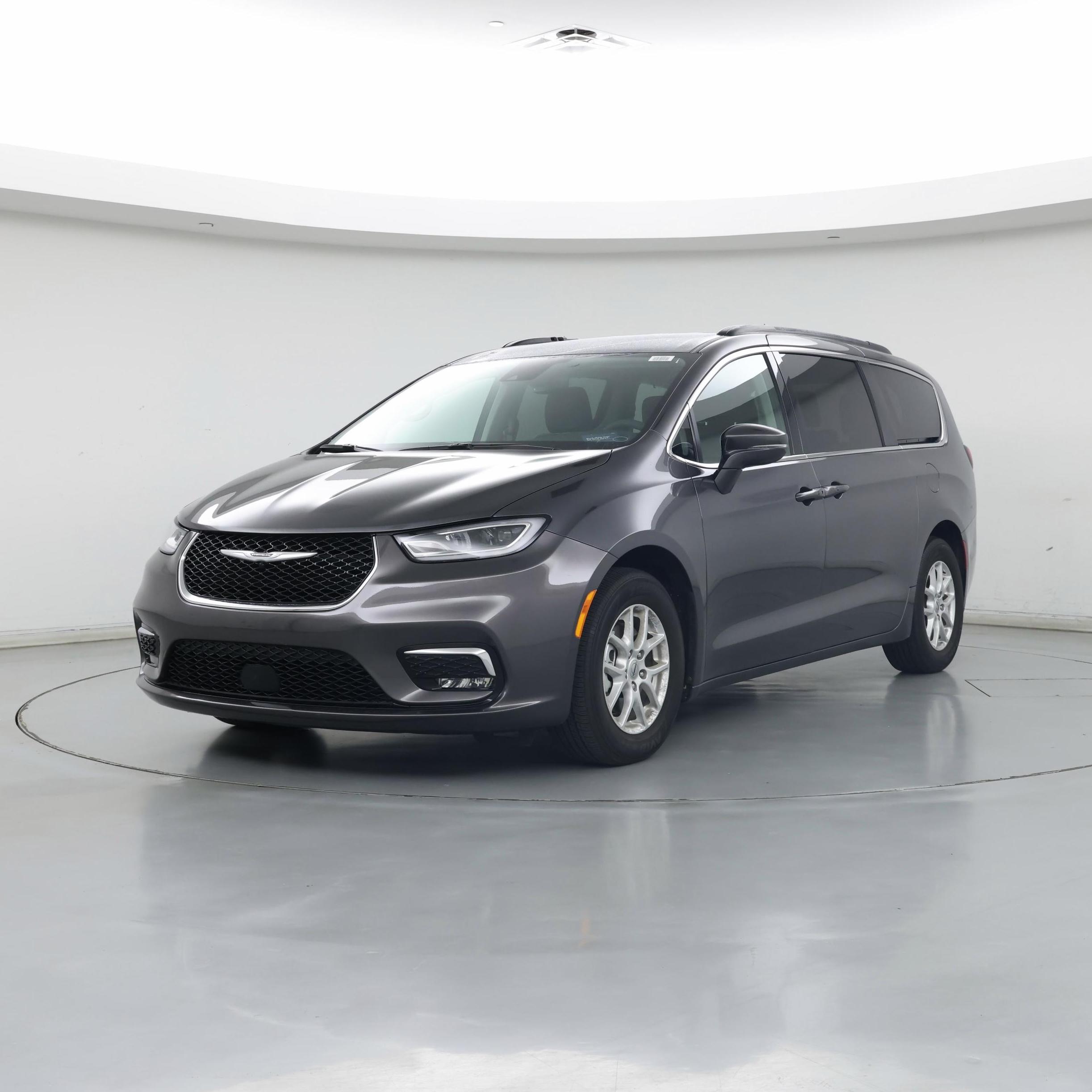 Thumbnail: 2022 Chrysler Pacifica - 4