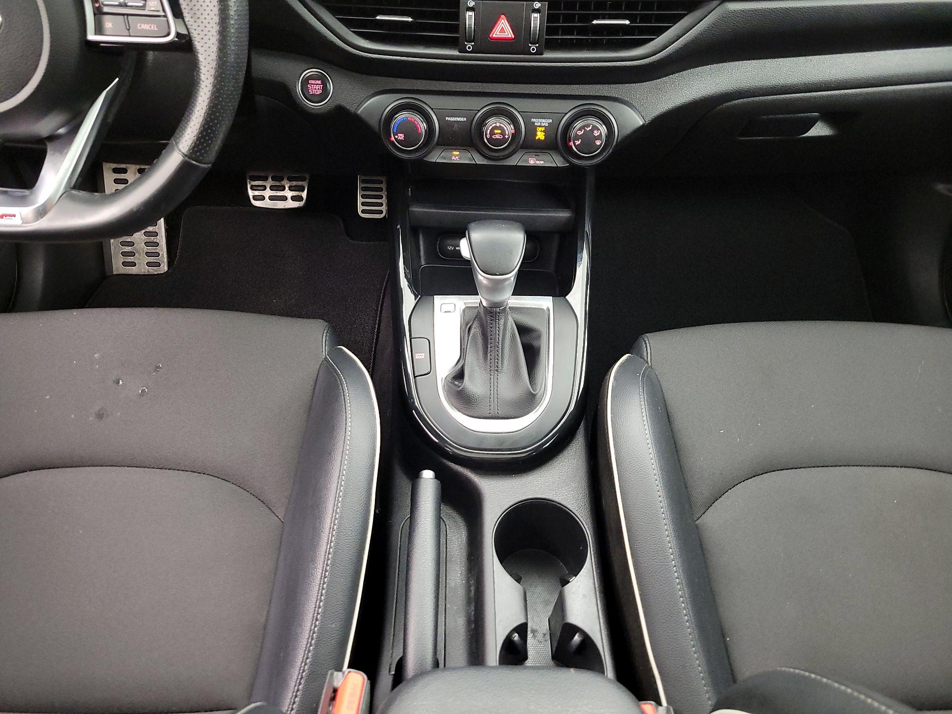 Thumbnail: 2021 Kia Forte - 17