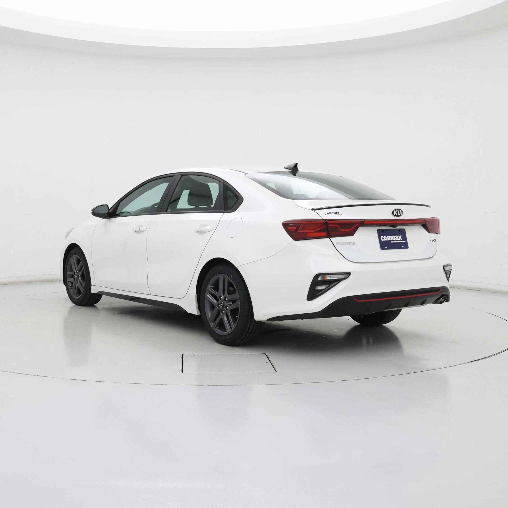 Thumbnail: 2021 Kia Forte - 2