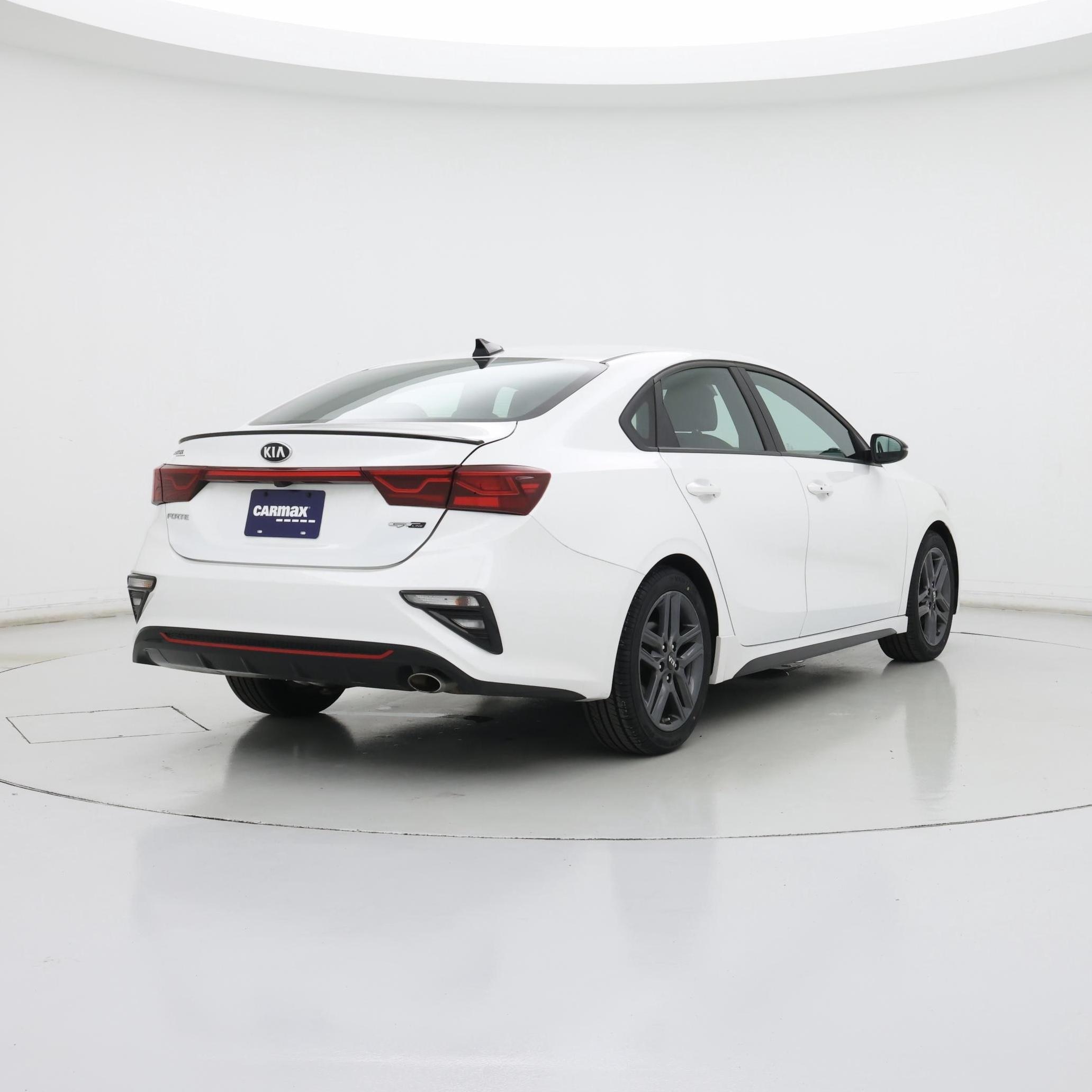 Thumbnail: 2021 Kia Forte - 8