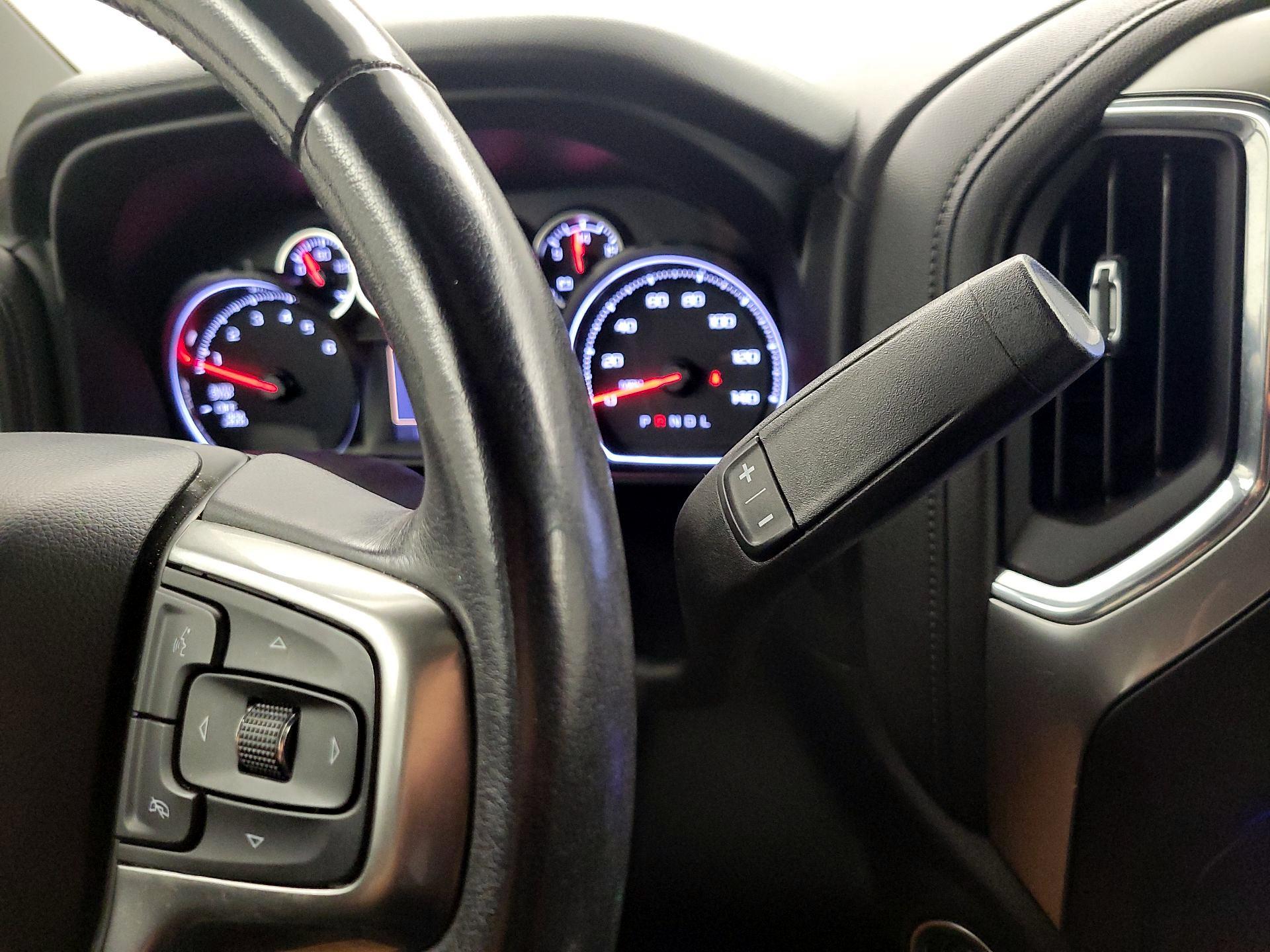 Thumbnail: 2022 Chevrolet Silverado 1500 - 17