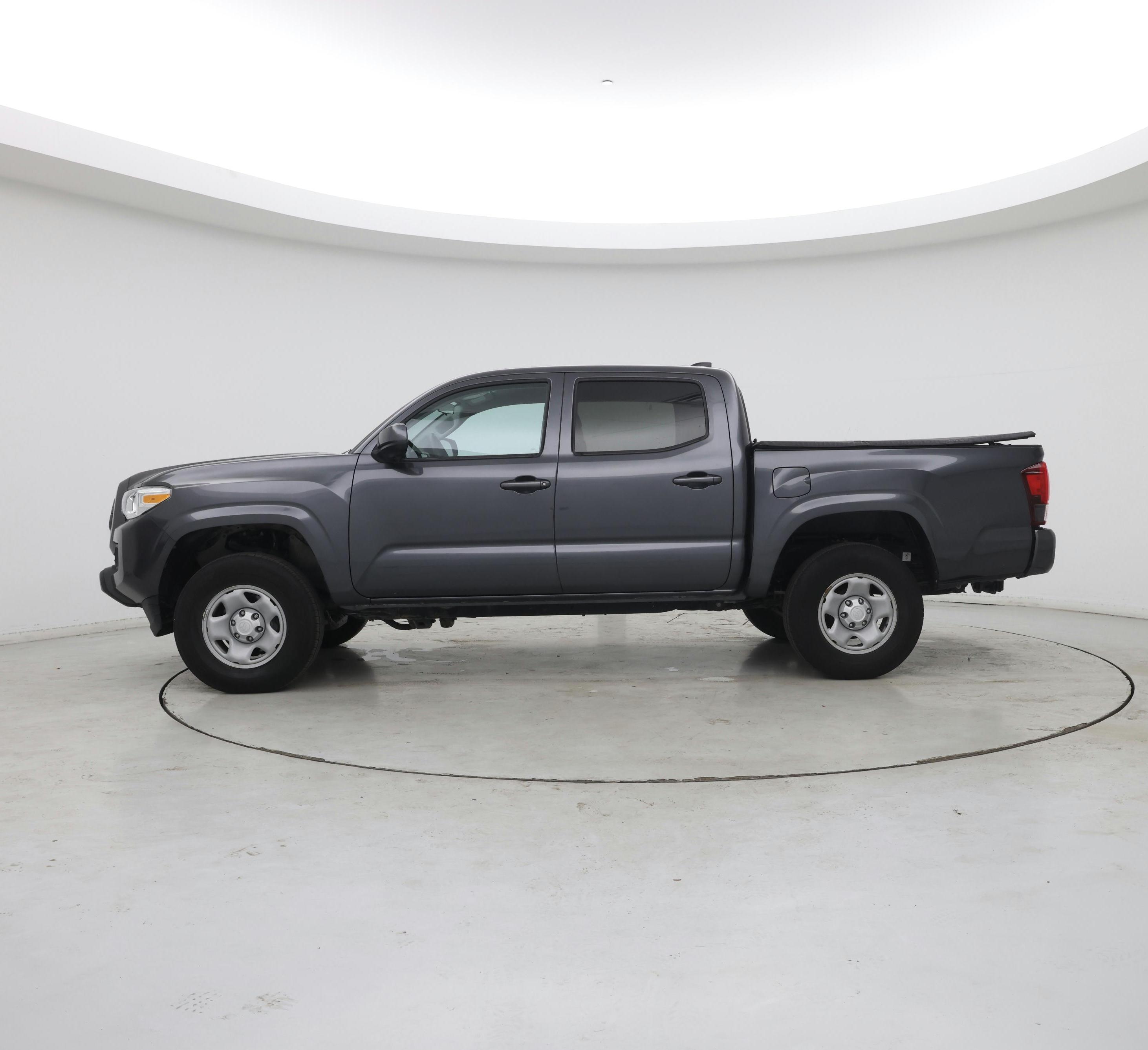 Thumbnail: 2022 Toyota Tacoma - 3