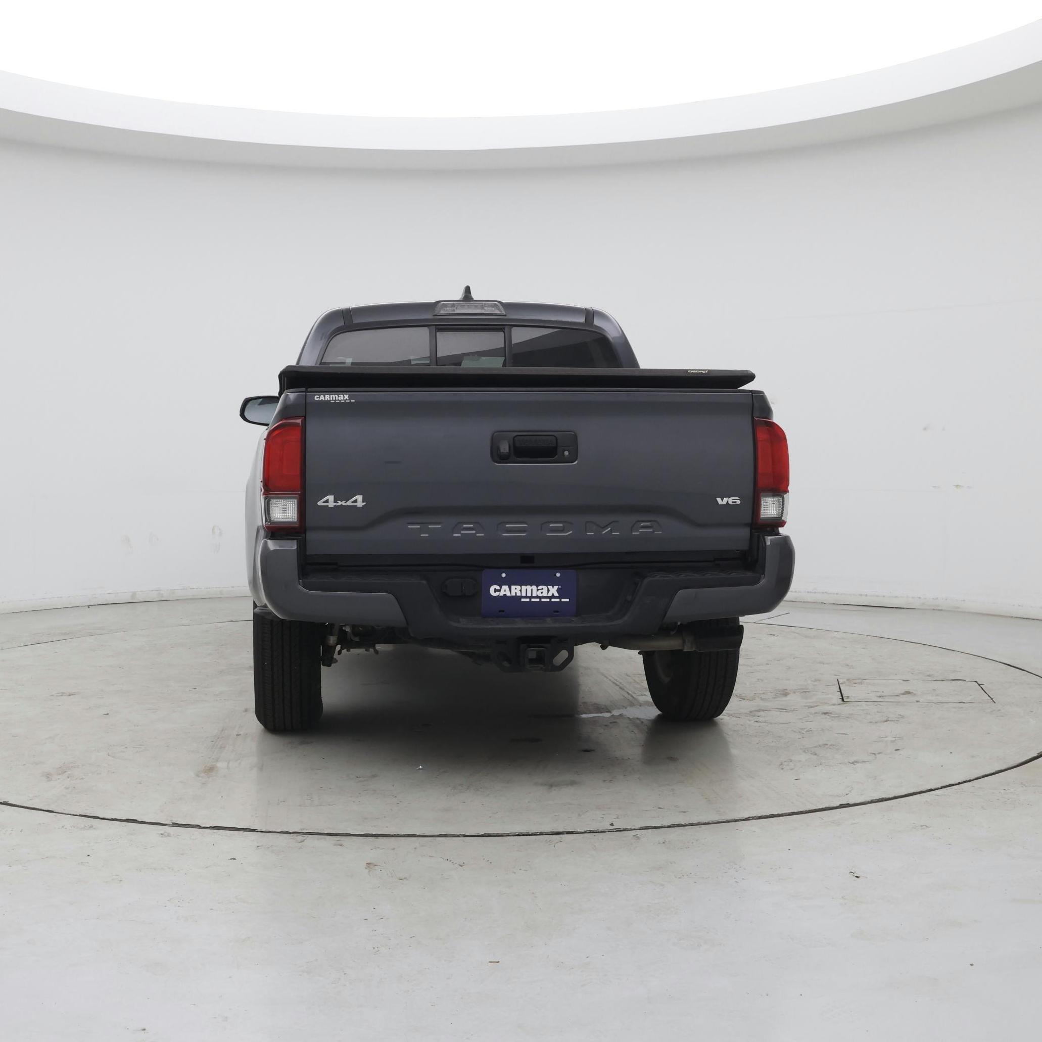 Thumbnail: 2022 Toyota Tacoma - 6