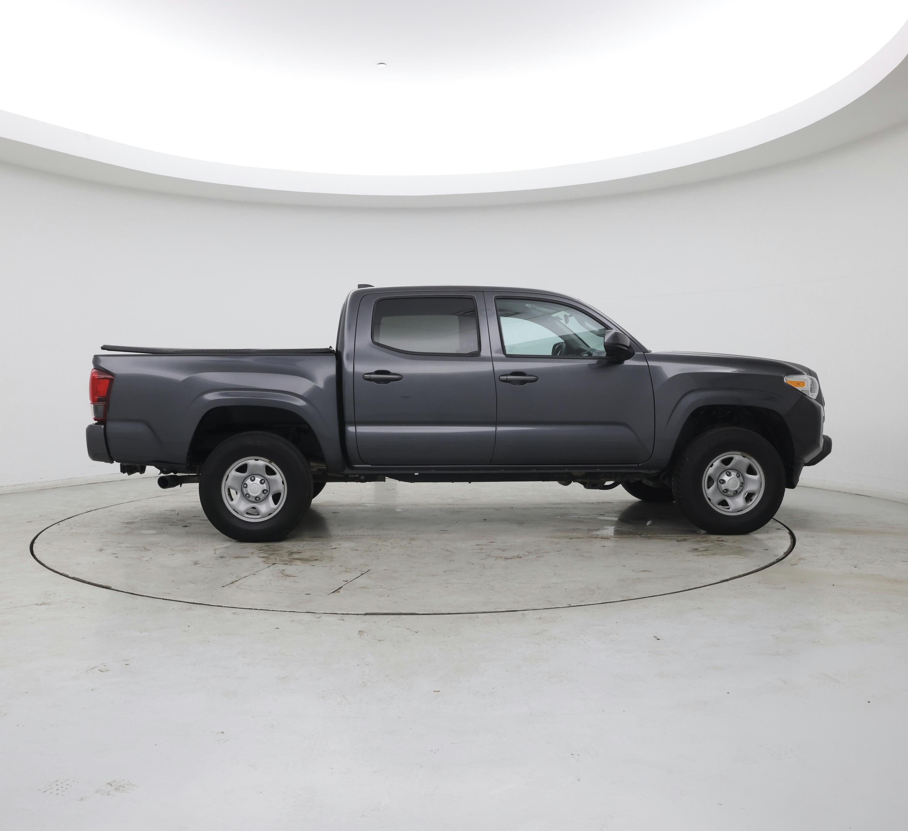 Thumbnail: 2022 Toyota Tacoma - 7