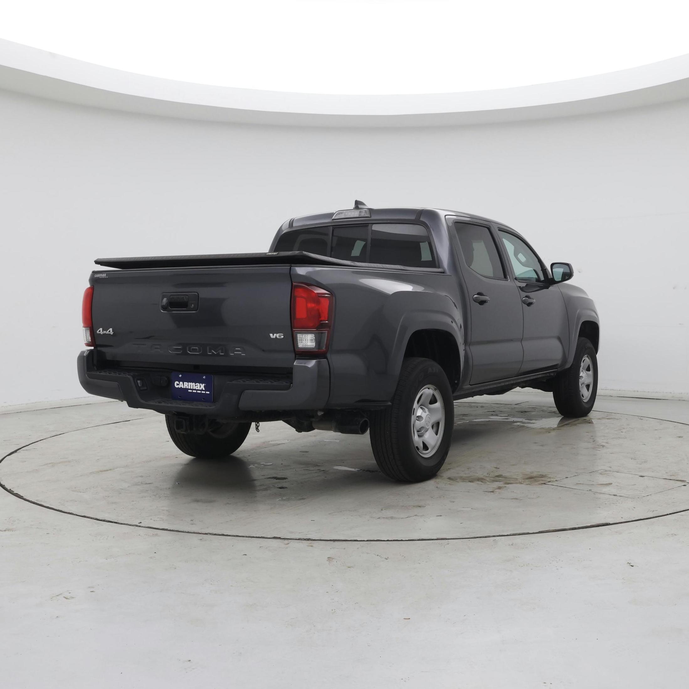 Thumbnail: 2022 Toyota Tacoma - 8