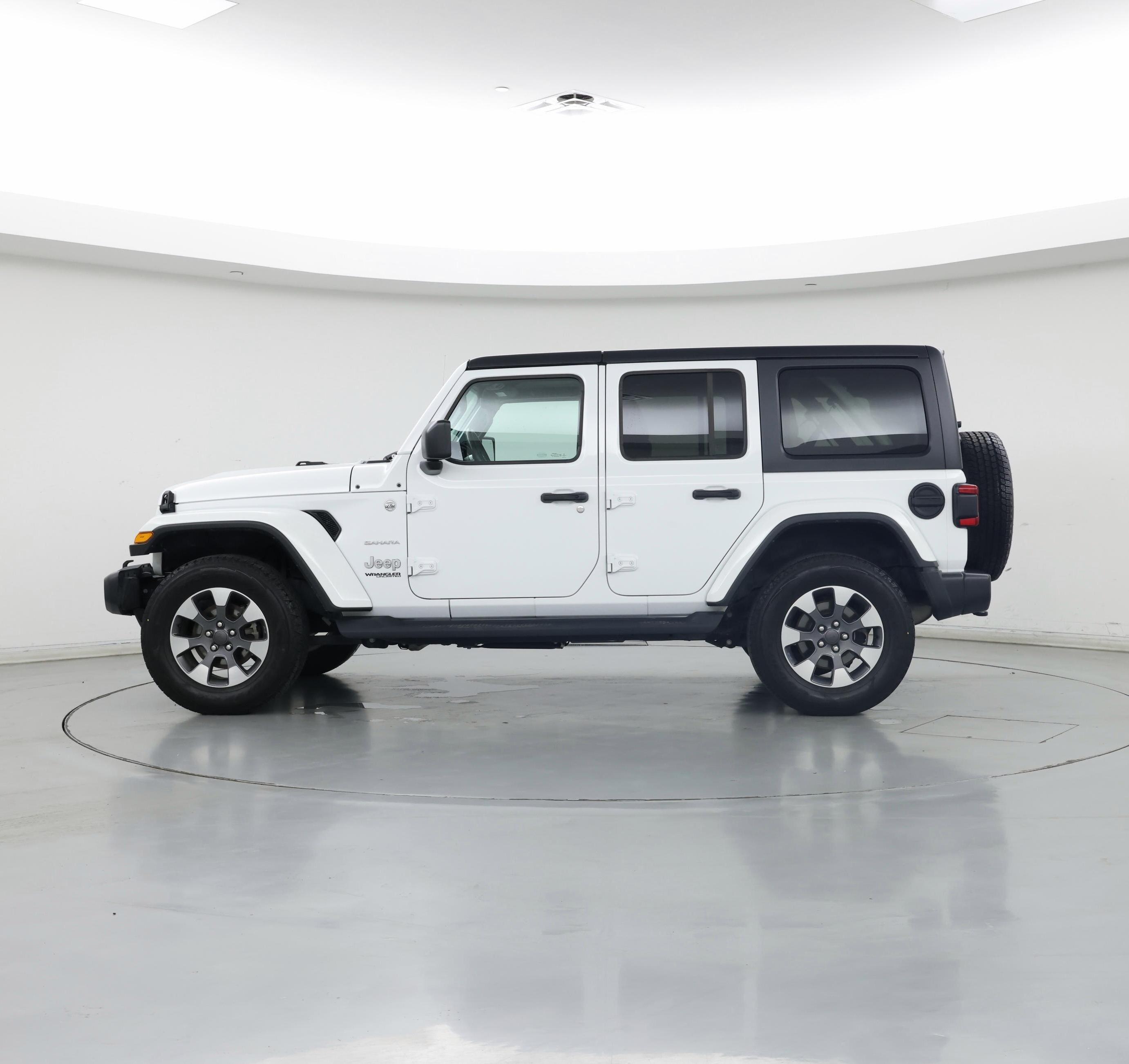 Thumbnail: 2021 Jeep Wrangler - 3