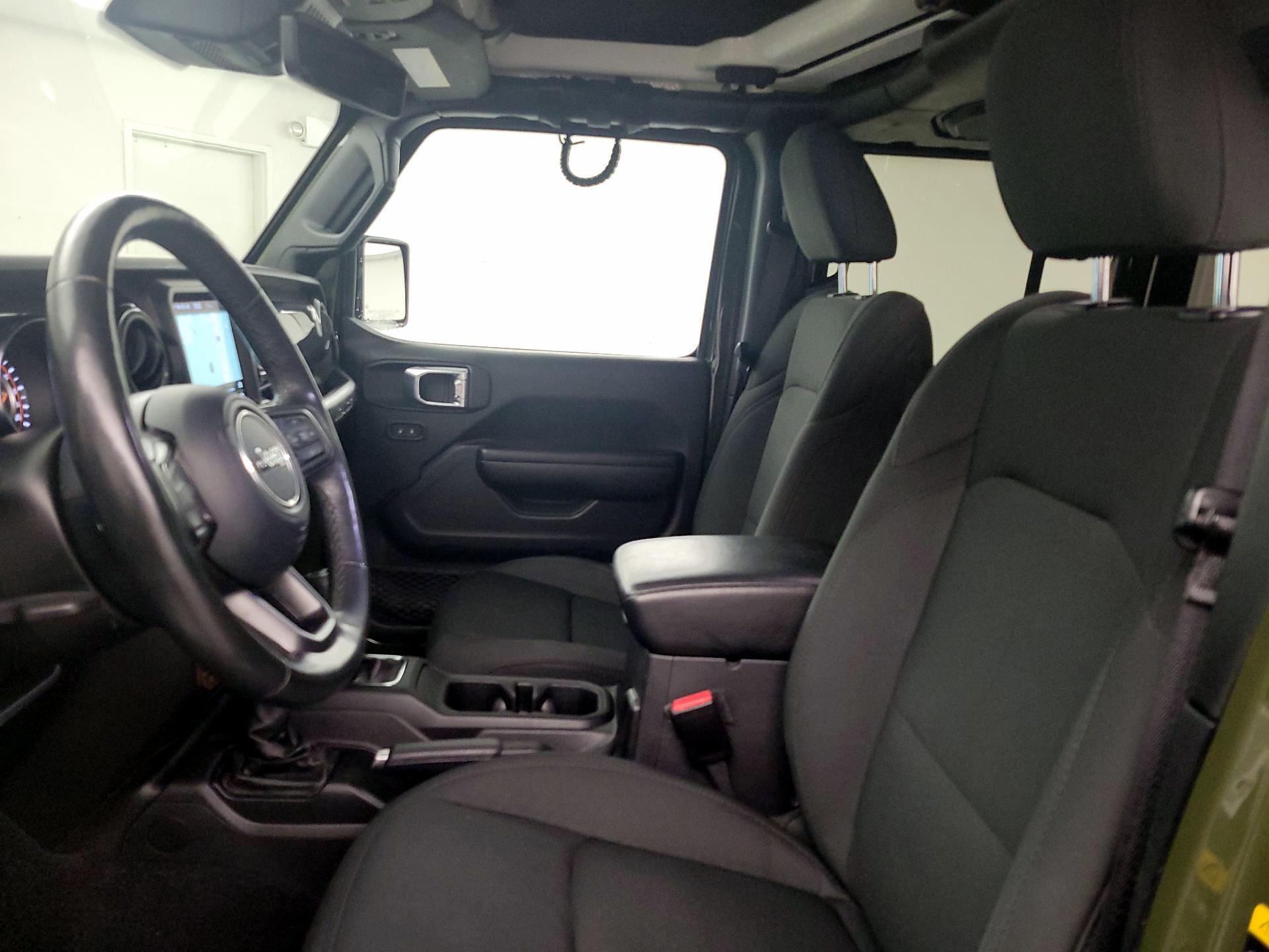 Thumbnail: 2021 Jeep Wrangler - 11