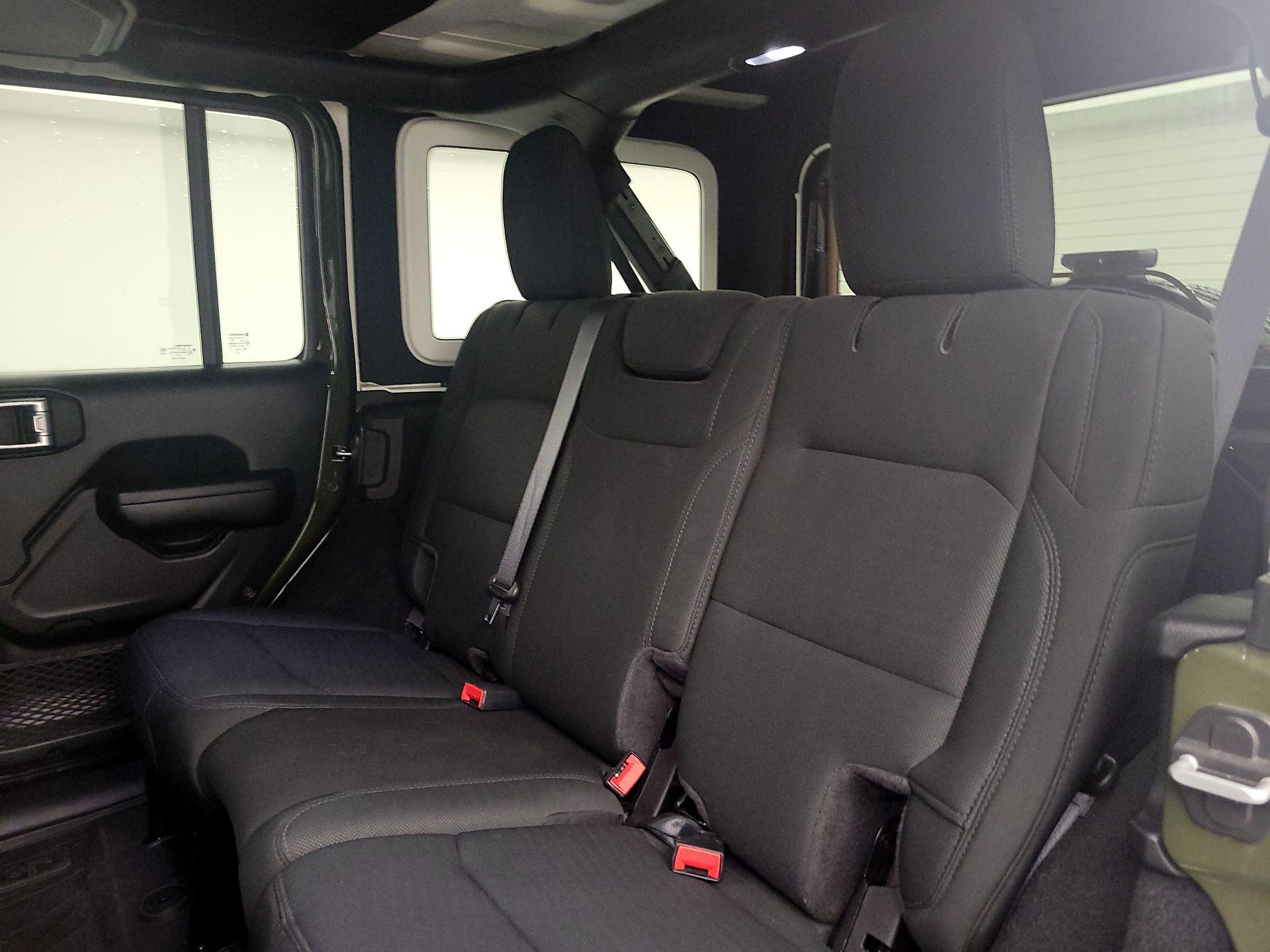 Thumbnail: 2021 Jeep Wrangler - 20