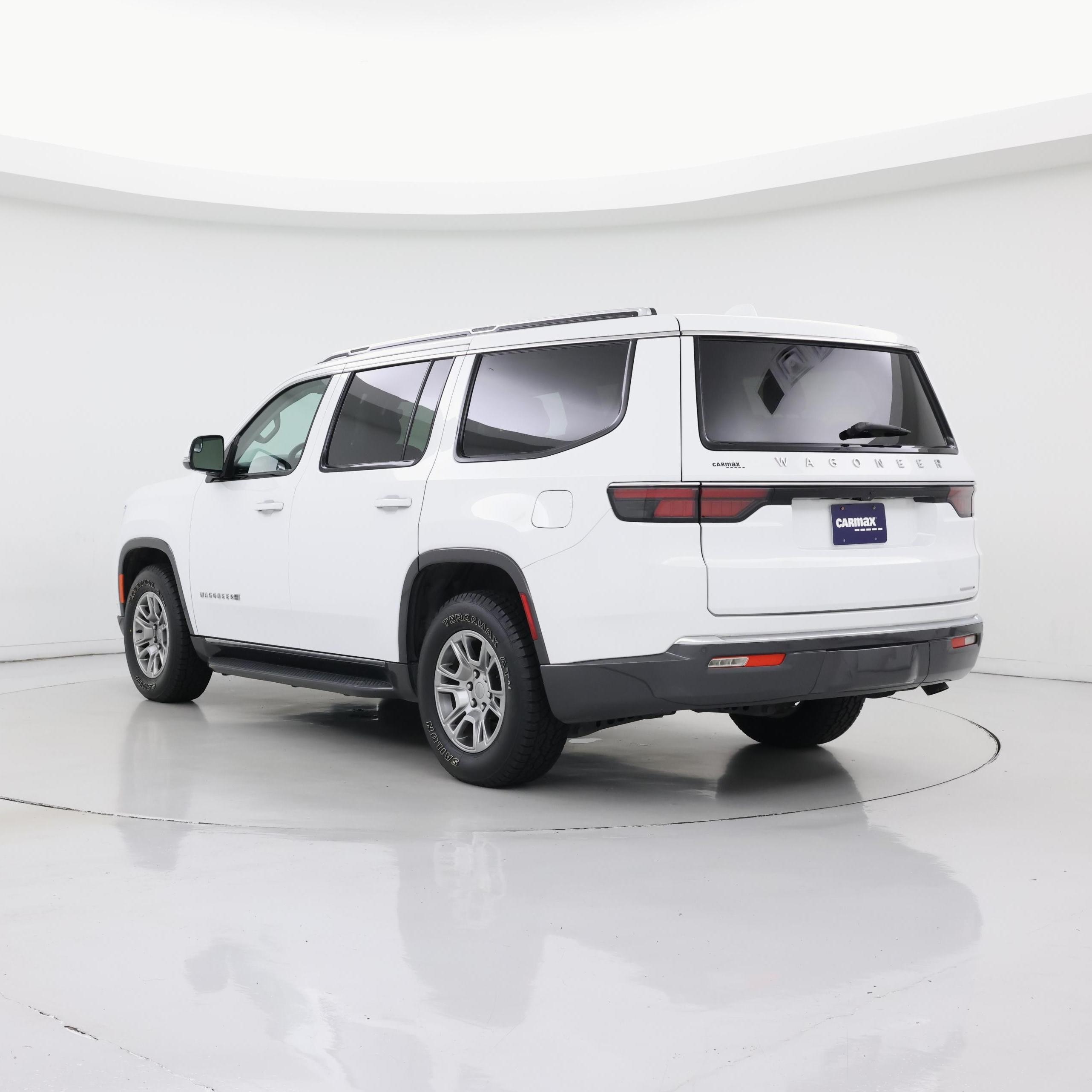 Thumbnail: 2022 Jeep Wagoneer - 2
