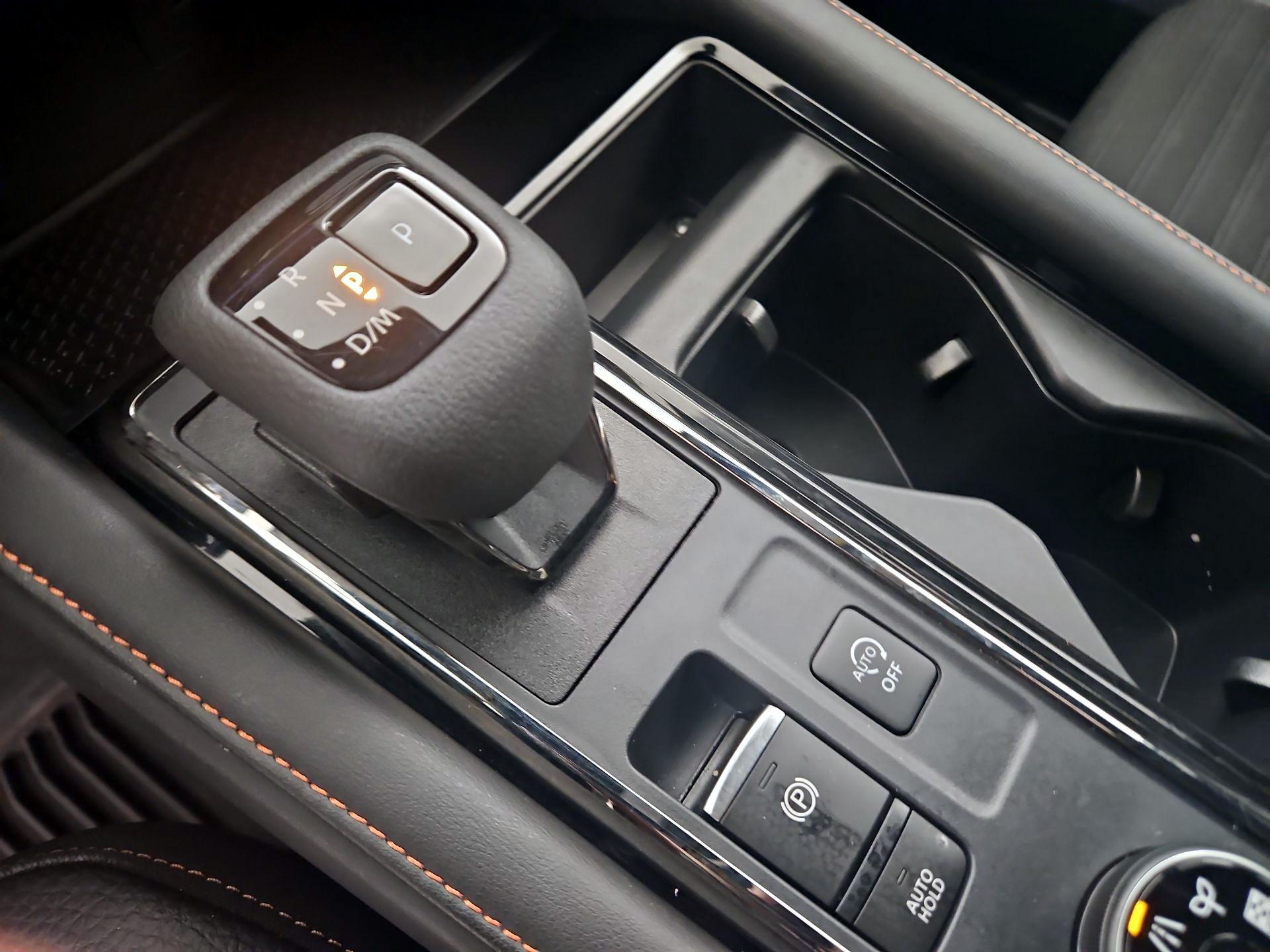 Thumbnail: 2024 Nissan Pathfinder - 17