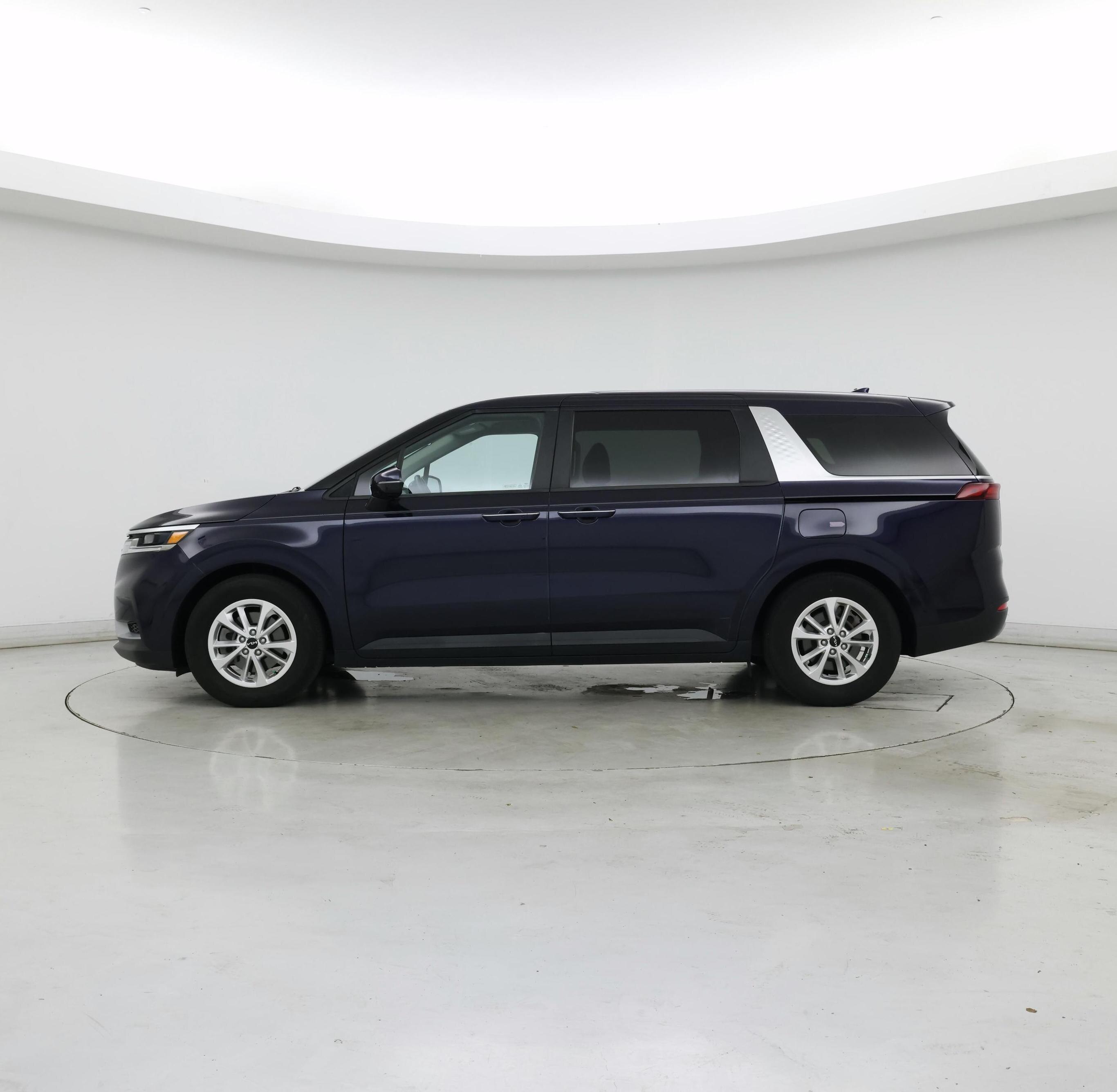 Thumbnail: 2024 Kia Carnival - 3