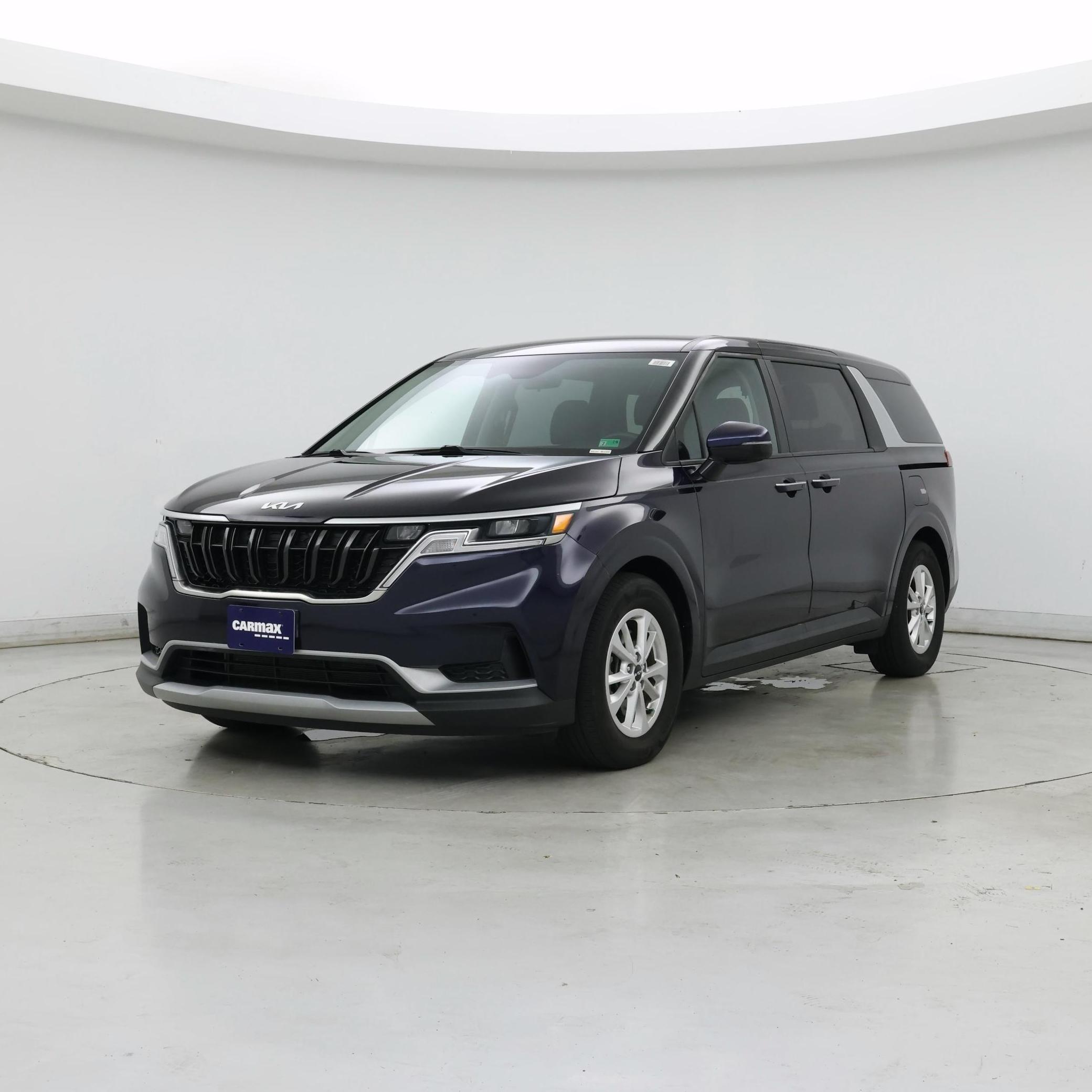 Thumbnail: 2024 Kia Carnival - 4