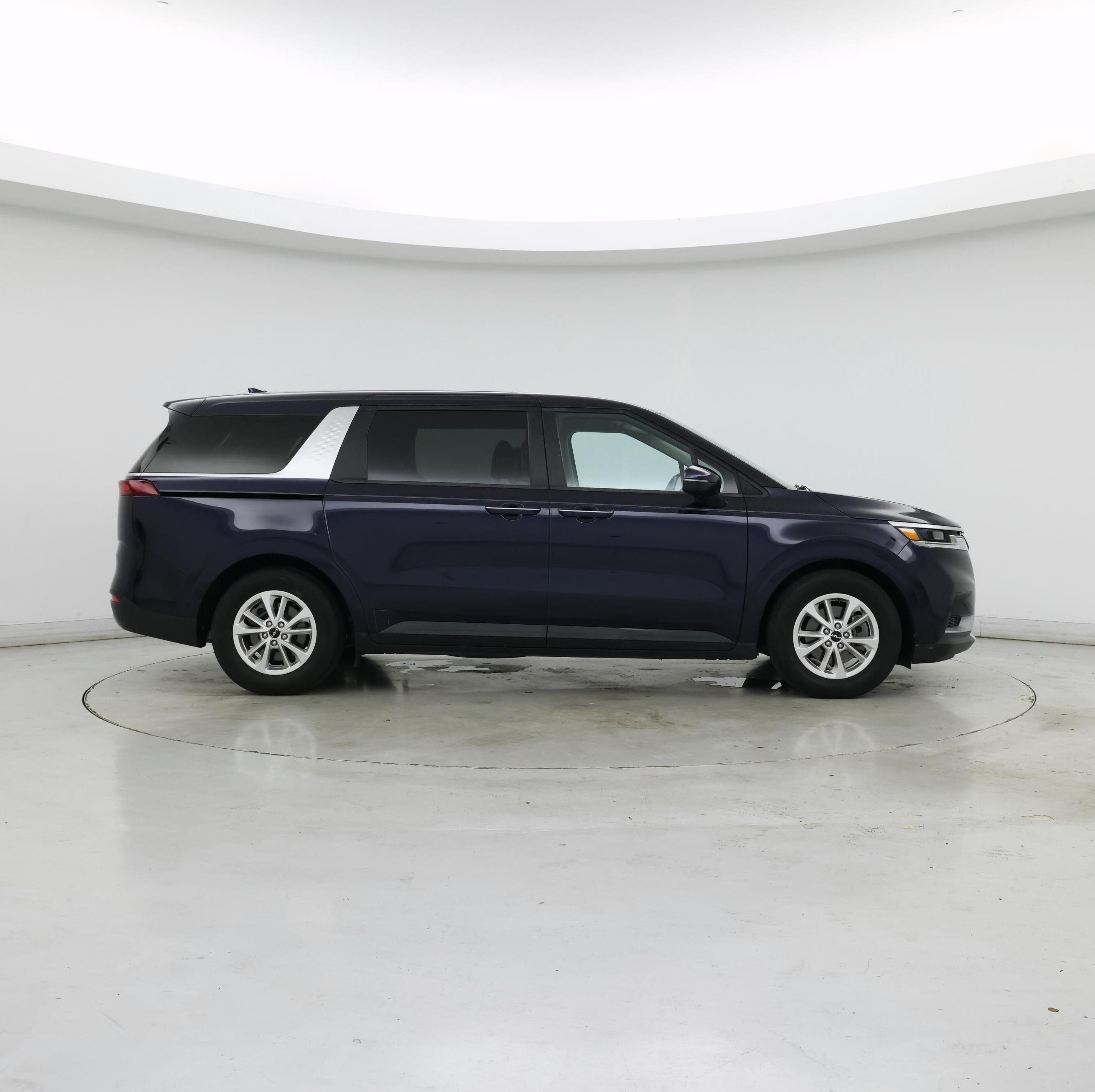 Thumbnail: 2024 Kia Carnival - 7