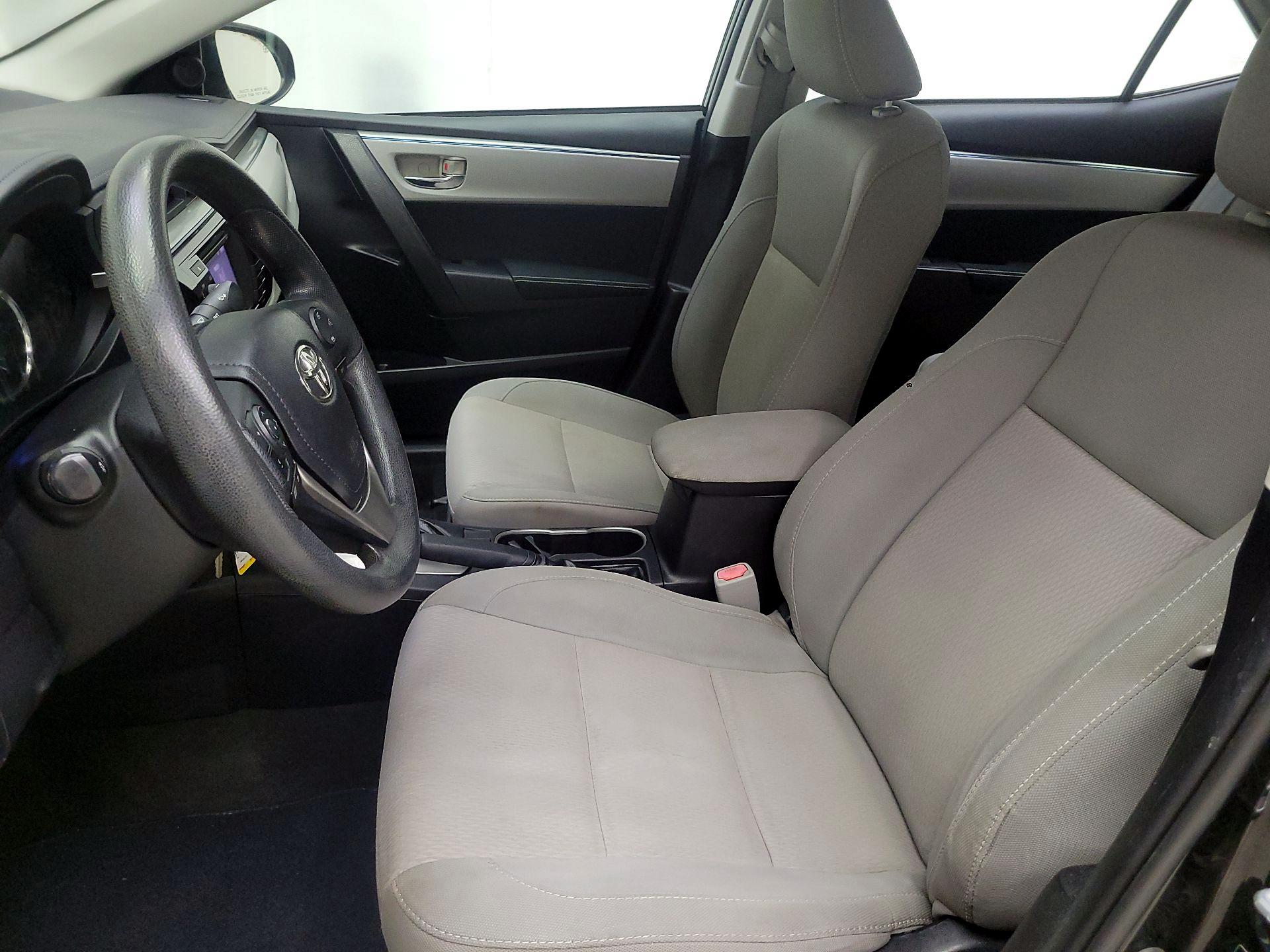 Thumbnail: 2015 Toyota Corolla - 11