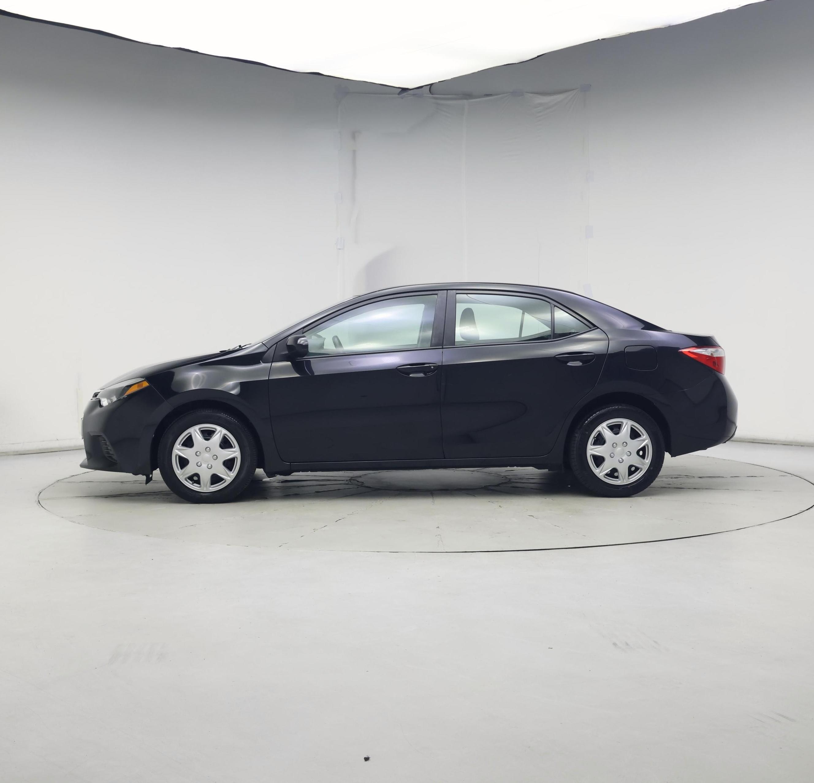 Thumbnail: 2015 Toyota Corolla - 3