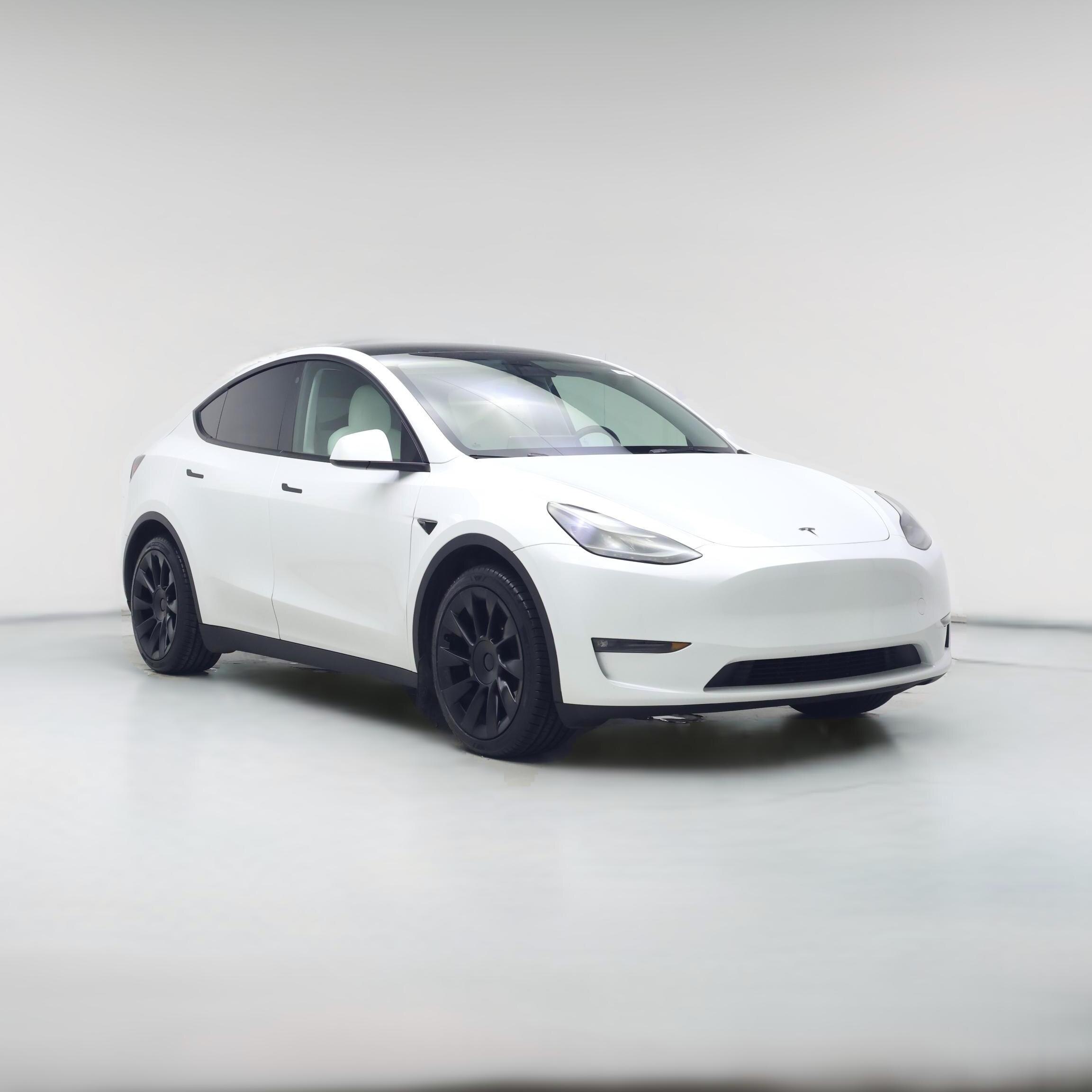 Thumbnail: 2023 Tesla Model Y - 1
