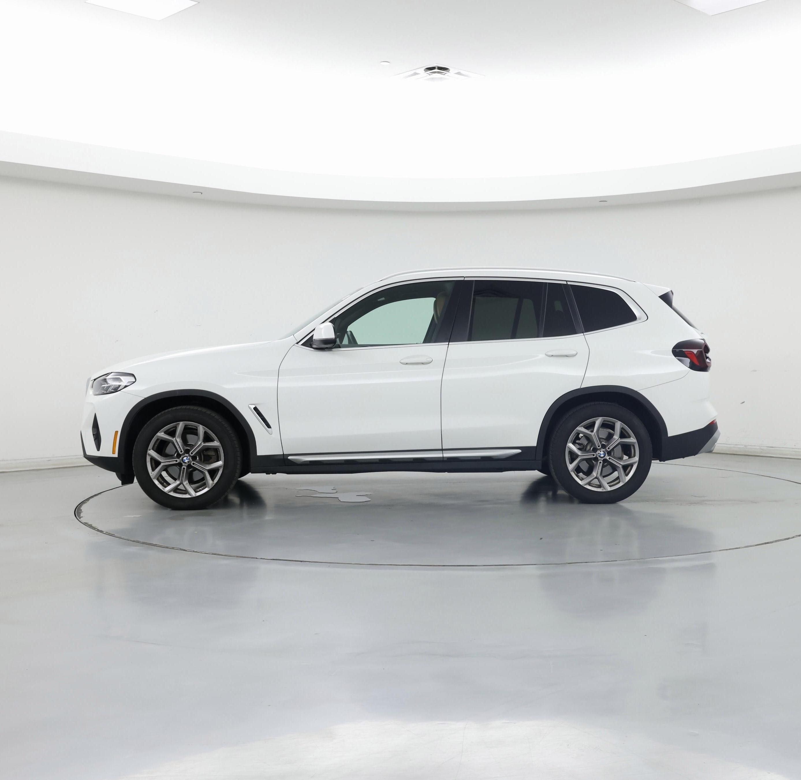Thumbnail: 2022 BMW X3 - 3