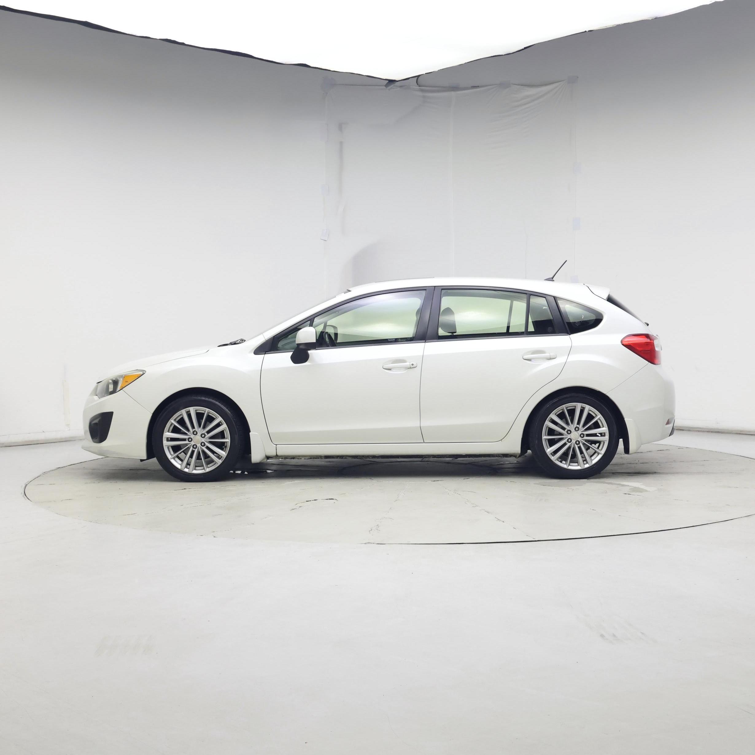 Thumbnail: 2014 Subaru Impreza - 3