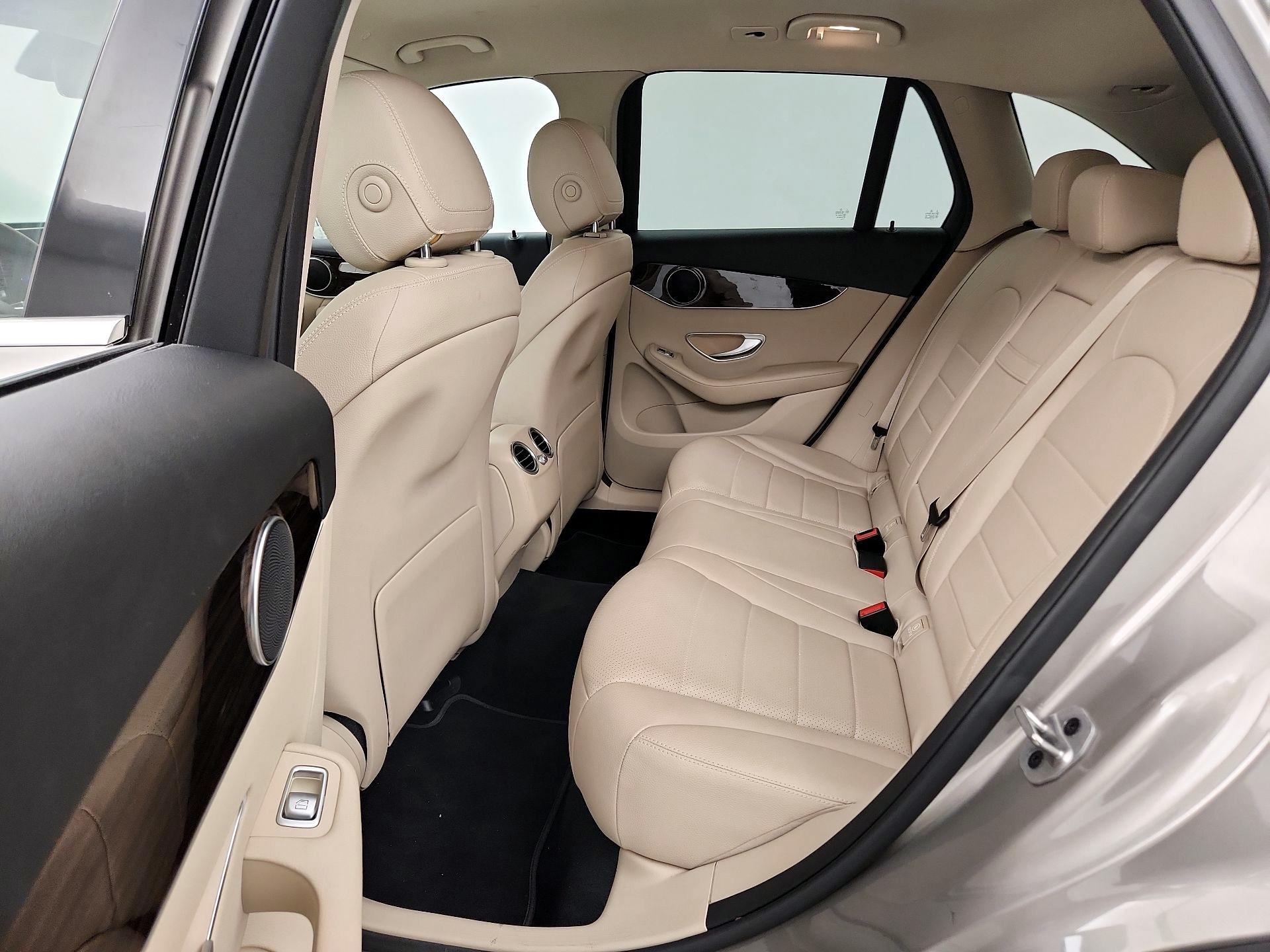 Thumbnail: 2021 Mercedes-Benz GLC - 18
