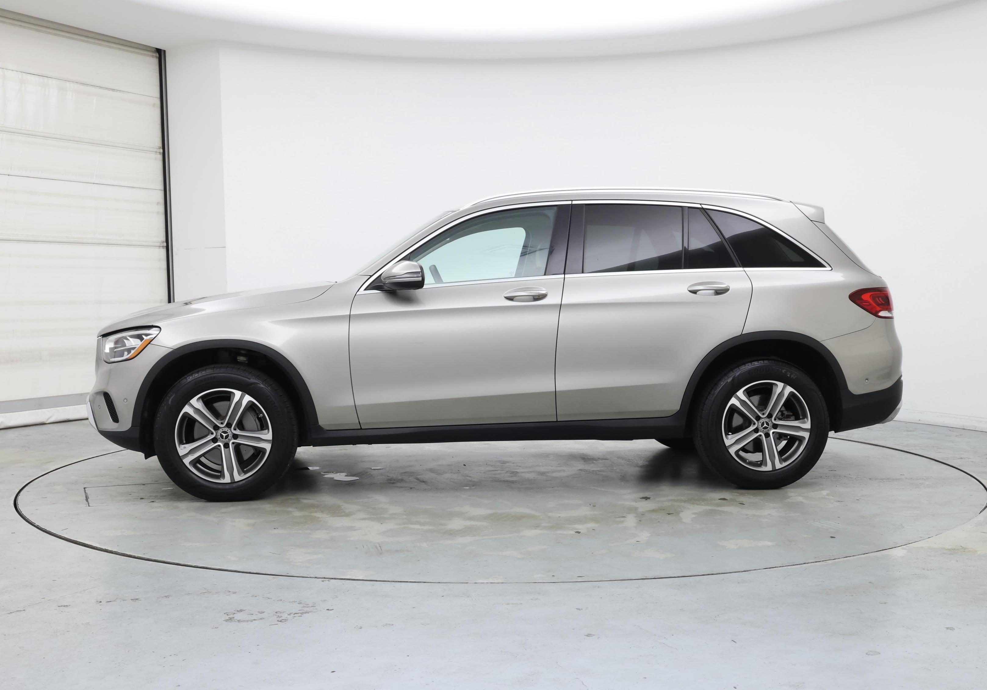Thumbnail: 2021 Mercedes-Benz GLC - 3