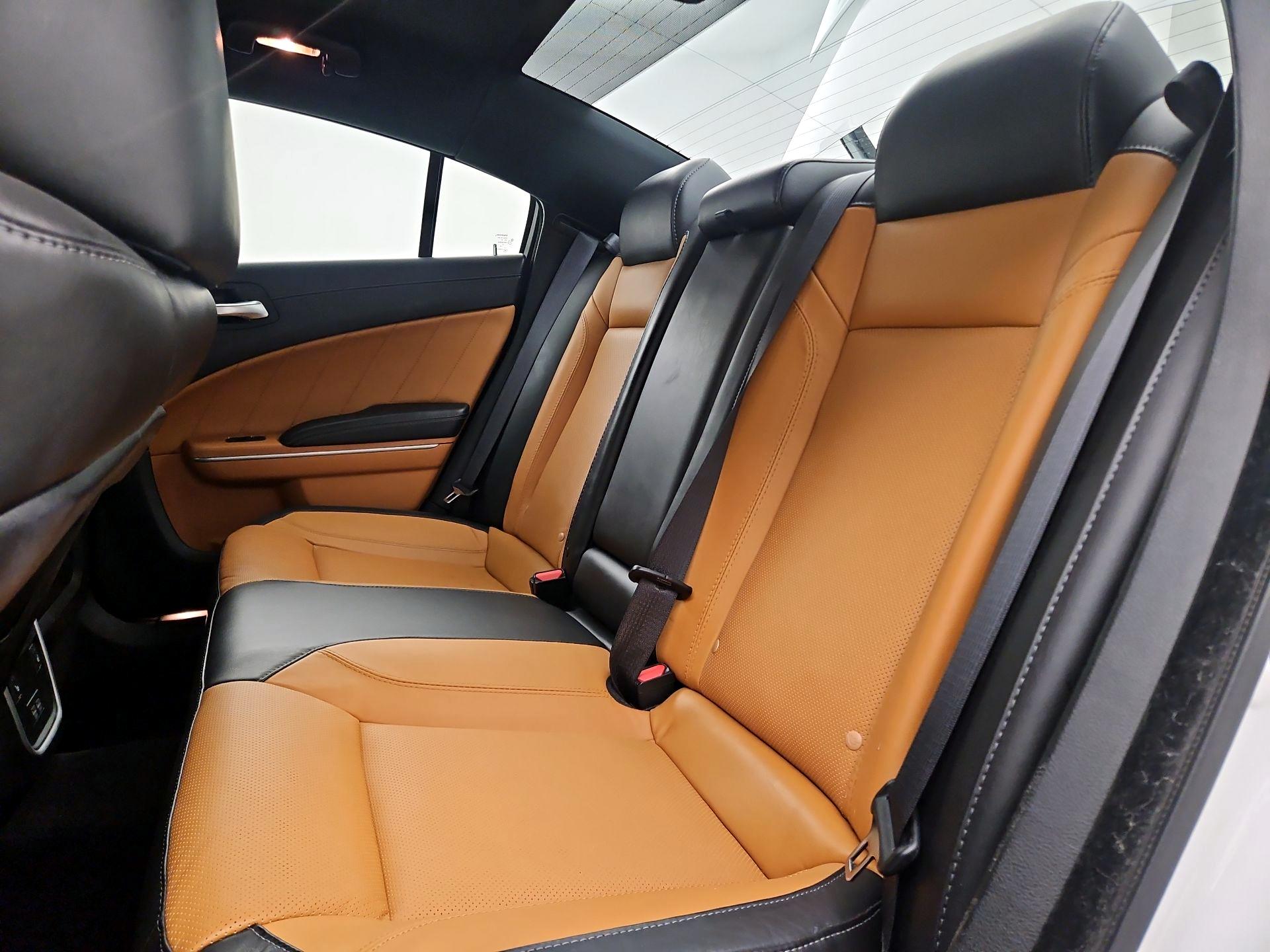 Thumbnail: 2022 Dodge Charger - 18