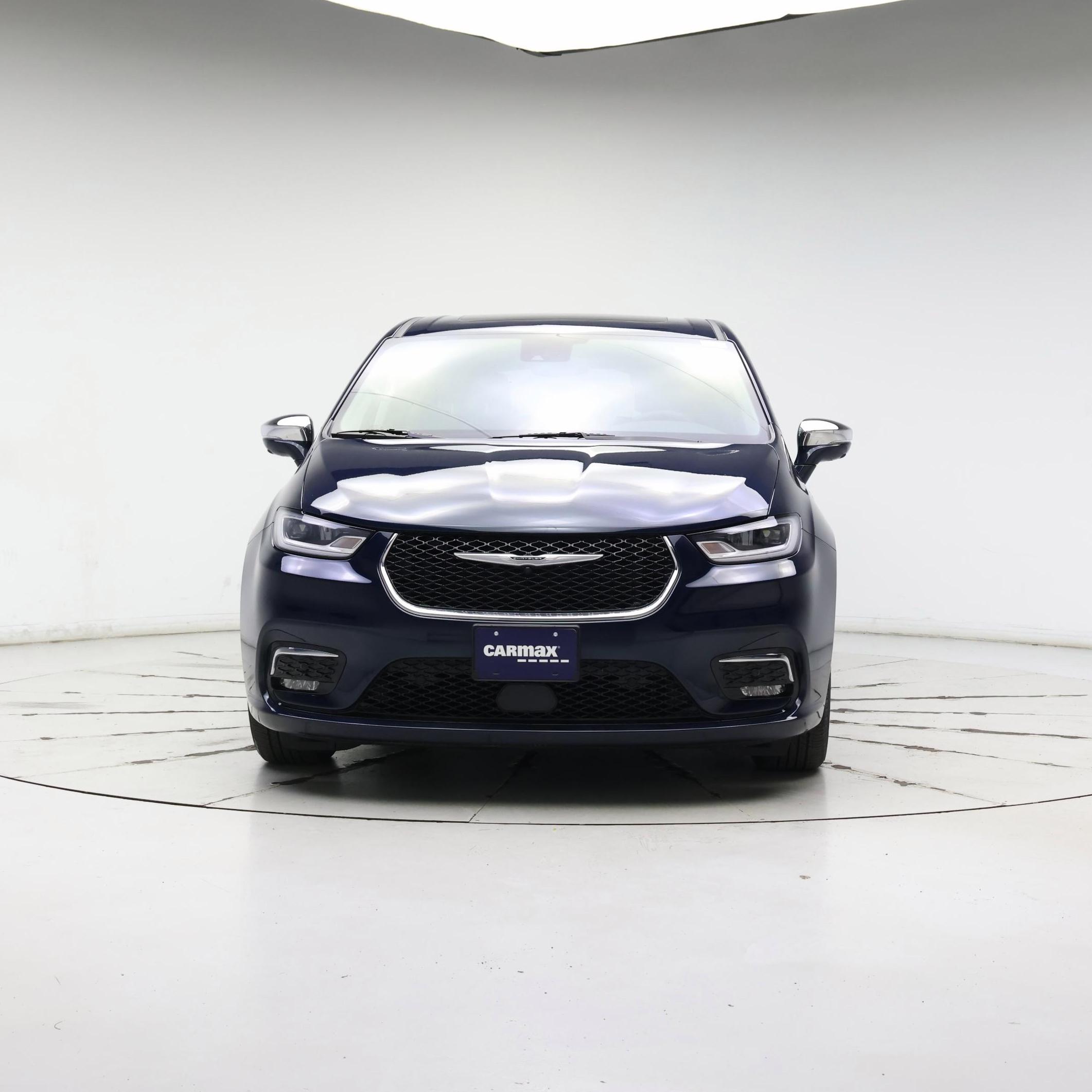Thumbnail: 2022 Chrysler Pacifica - 5