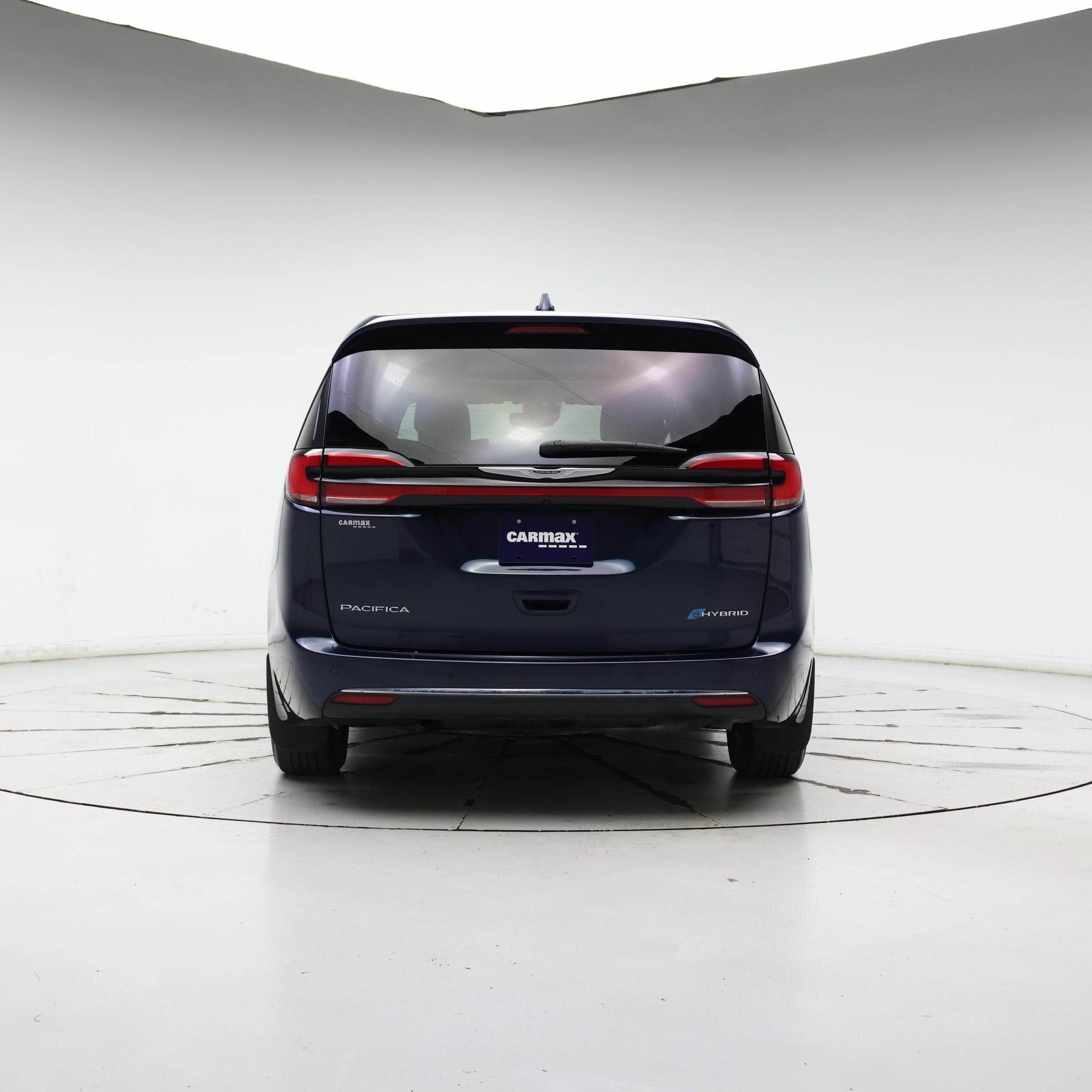 Thumbnail: 2022 Chrysler Pacifica - 6