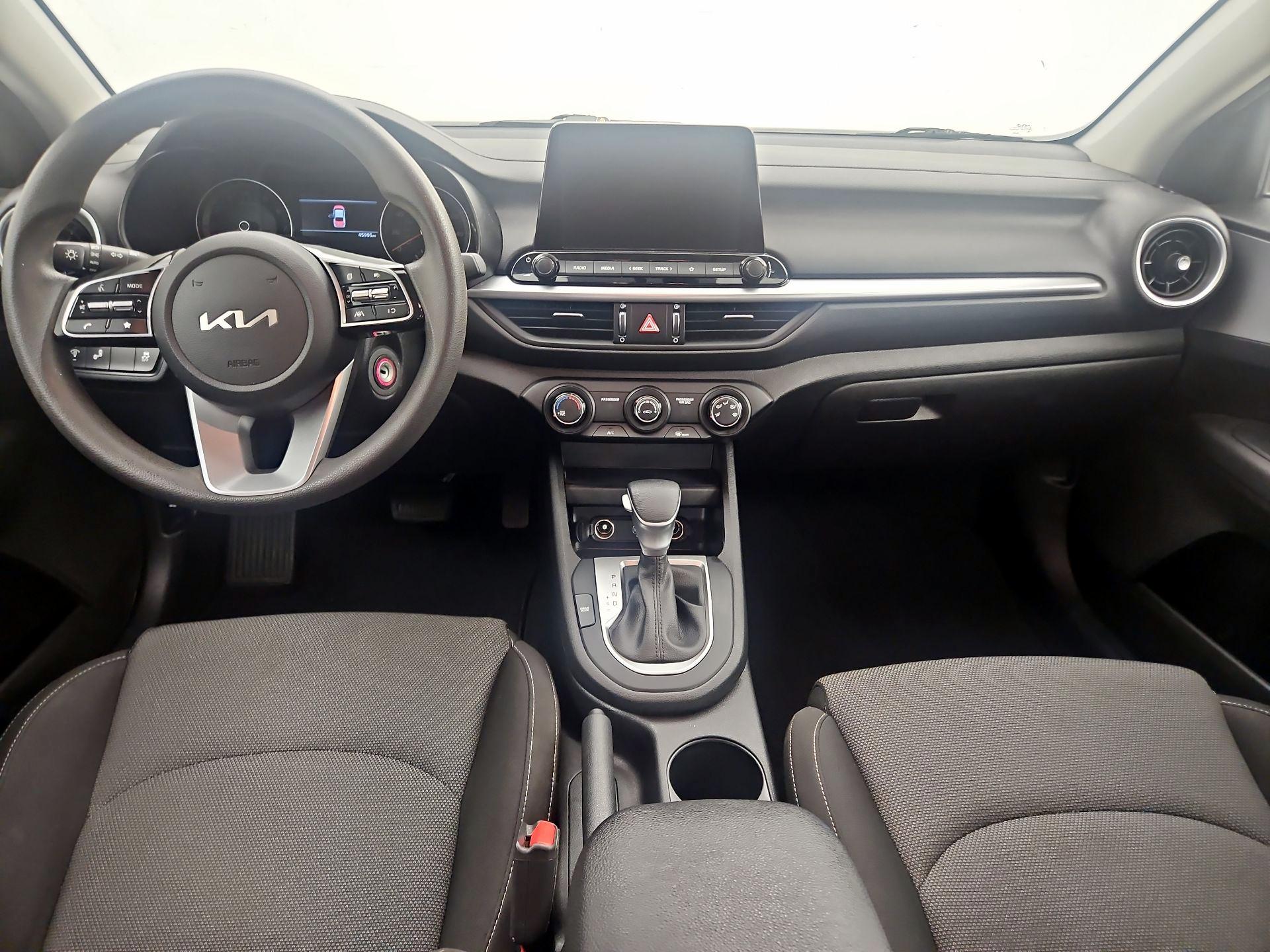Thumbnail: 2023 Kia Forte - 9